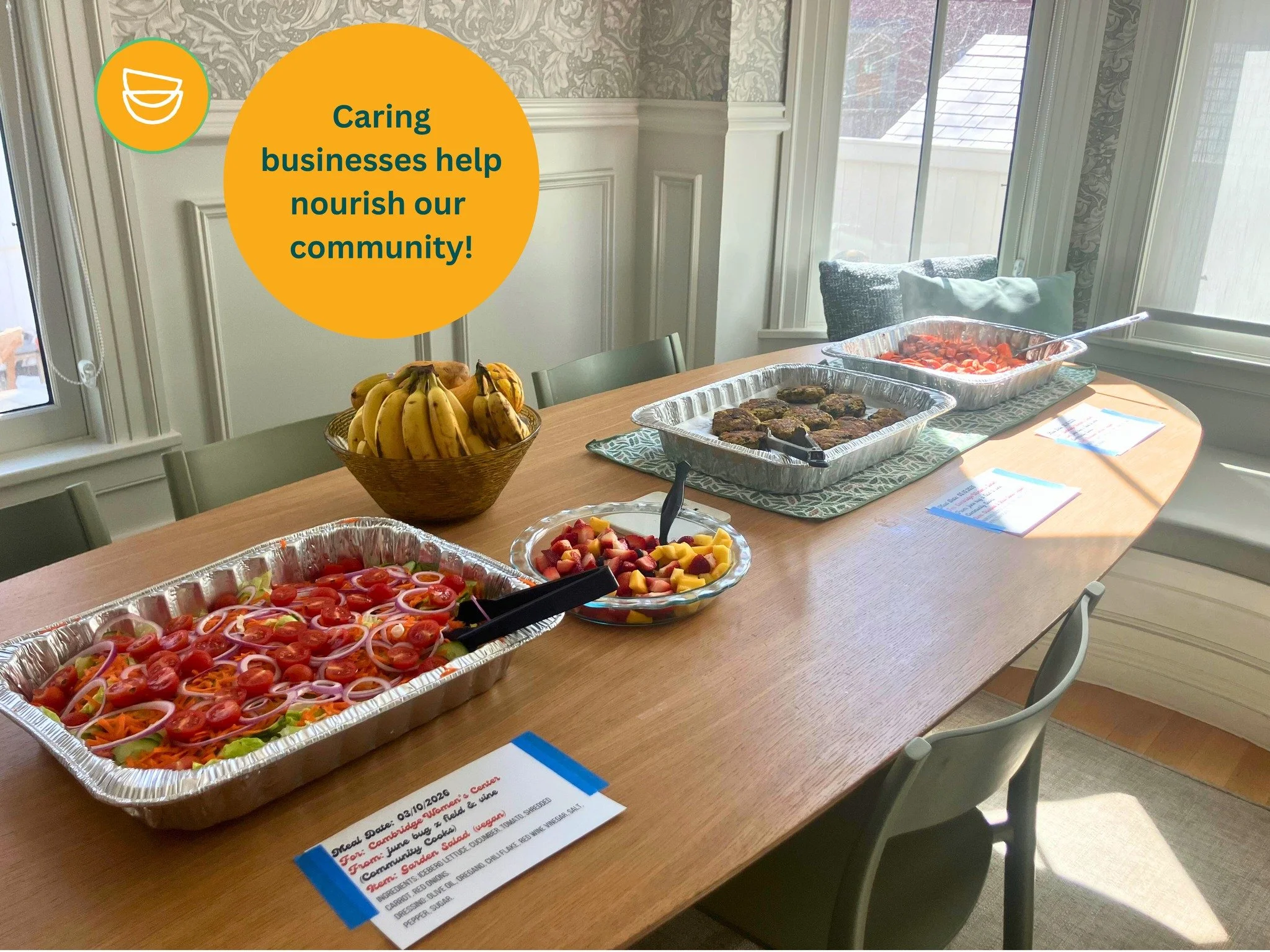 Thank you so much to @field_and_vine and @junebugrestaurant's CC Serving Circle team for providing this delicious meal to Cambridge Women's Center last month! We're grateful to be the plug connecting caring businesses with human services agencies in 