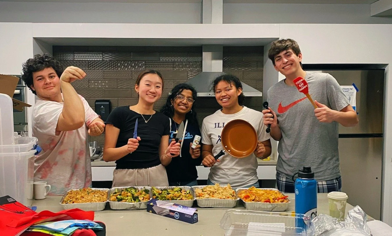 Learn more about the work your Gone with the Gala giving fuels 🧡 In our latest eNews (🔗 in bio!), we reflected on the invaluable contributions of our 900+ volunteers. As food insecurity rises in Massachusetts, our dedicated teams of Cooks across Gr
