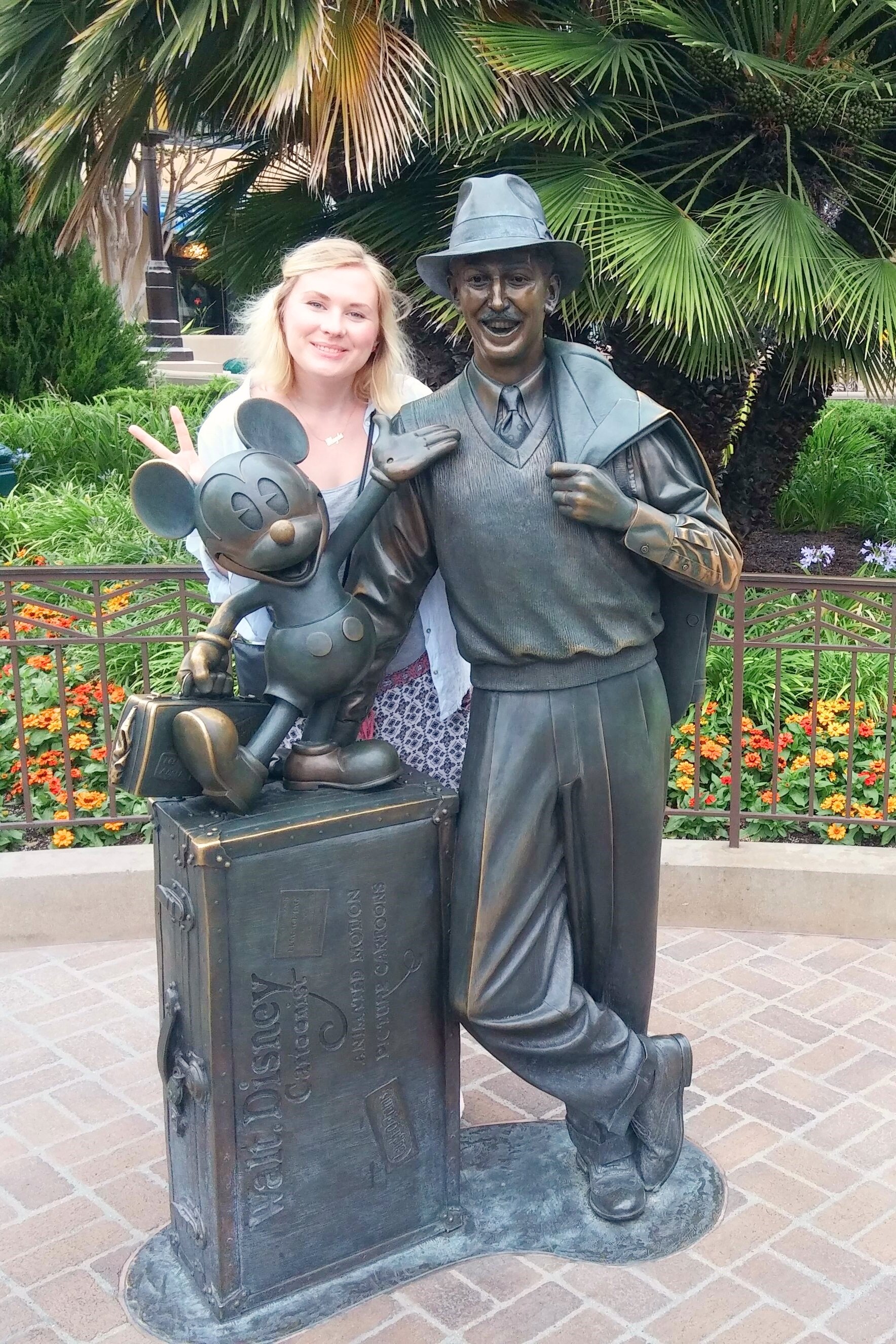 Walt Disney, Myszka Miki i Ja! Disneyland Park, Anaheim, Kalifornia Lipiec 2015