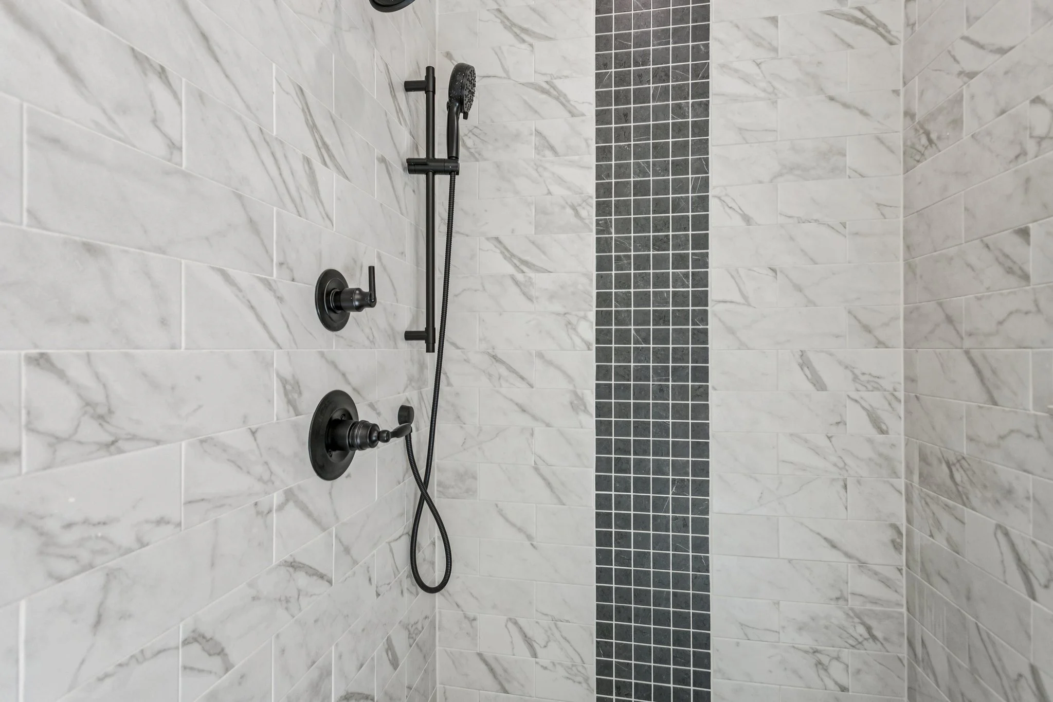 651 Chestnut Hill Rd_211.jpg