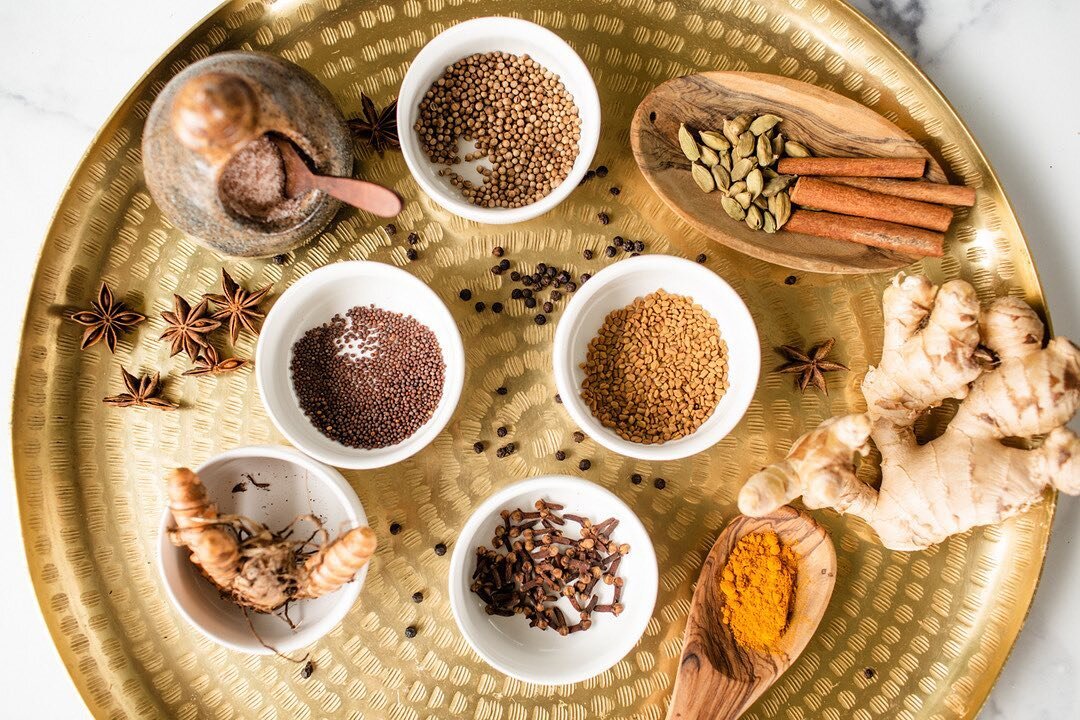 👩🏽&zwj;🍳 Ayurveda cooking tip: Cook spices first in oil (preferably ghee) before adding any food or water to the pan. 
⠀⠀⠀⠀⠀⠀⠀⠀⠀
🍲 Cooking spices first in oil, before adding any food or water, &quot;wakes them up&quot; &amp; helps to activate the