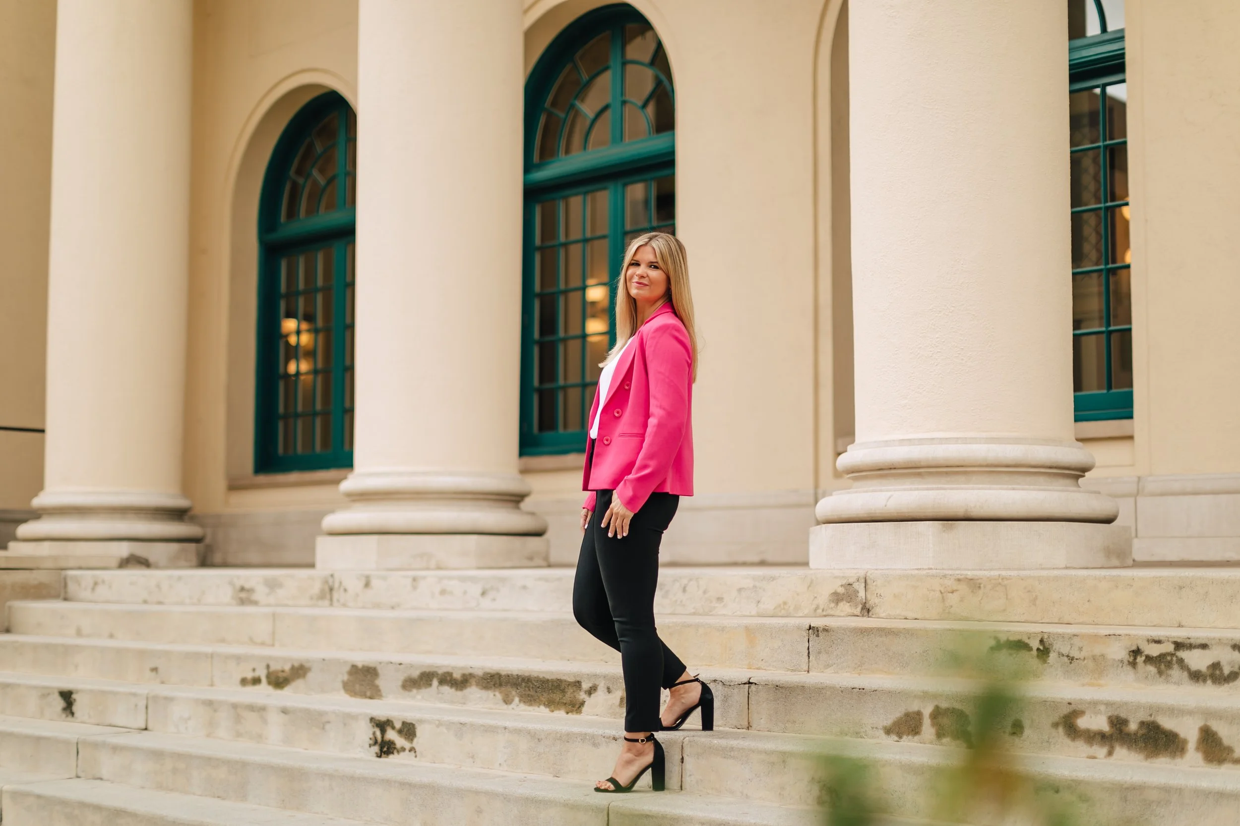 The Interview Framework That's Getting Professional Women Hired