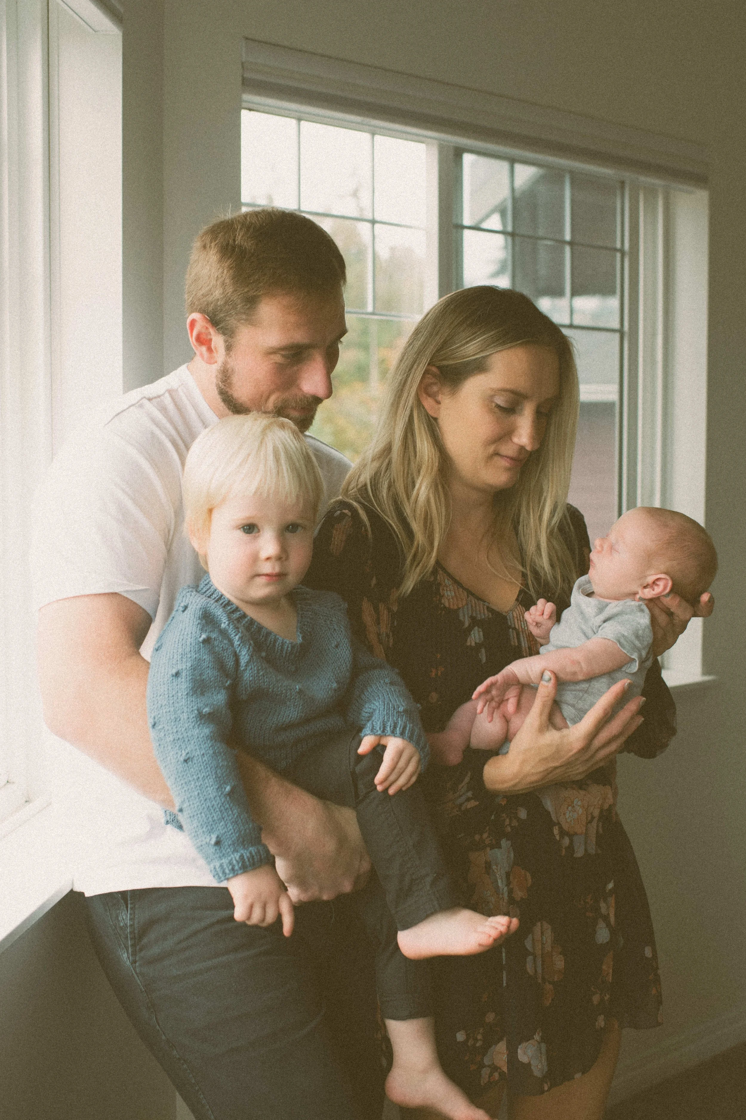Victoria Family Photographer | A Cozy At-Home Newborn Session