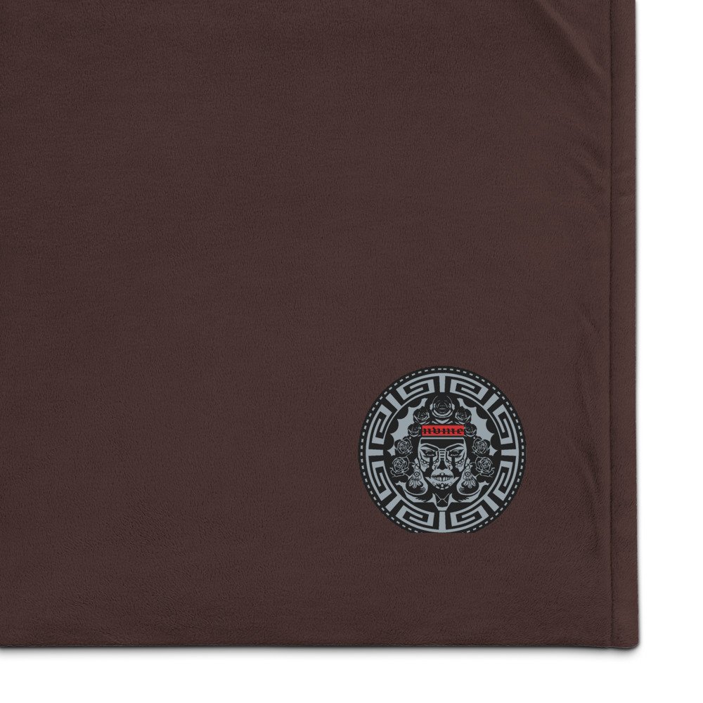 embroidered-premium-sherpa-blanket-fireside-brown-zoomed-in-6215c7c9a1adf.jpg