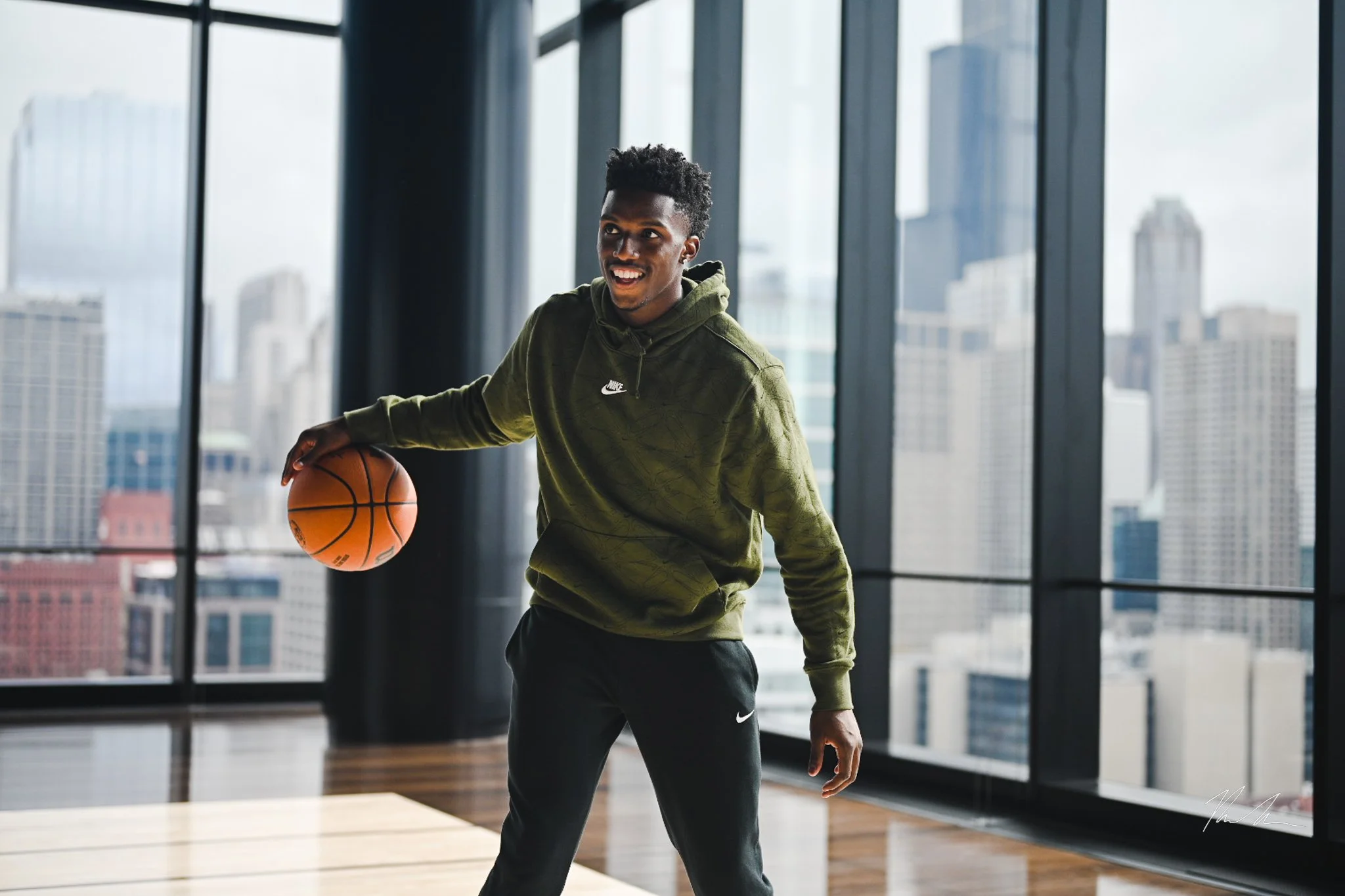 Peter_Donahoe_Anthony_Hamilton_Basketball_Portrait-8.jpg