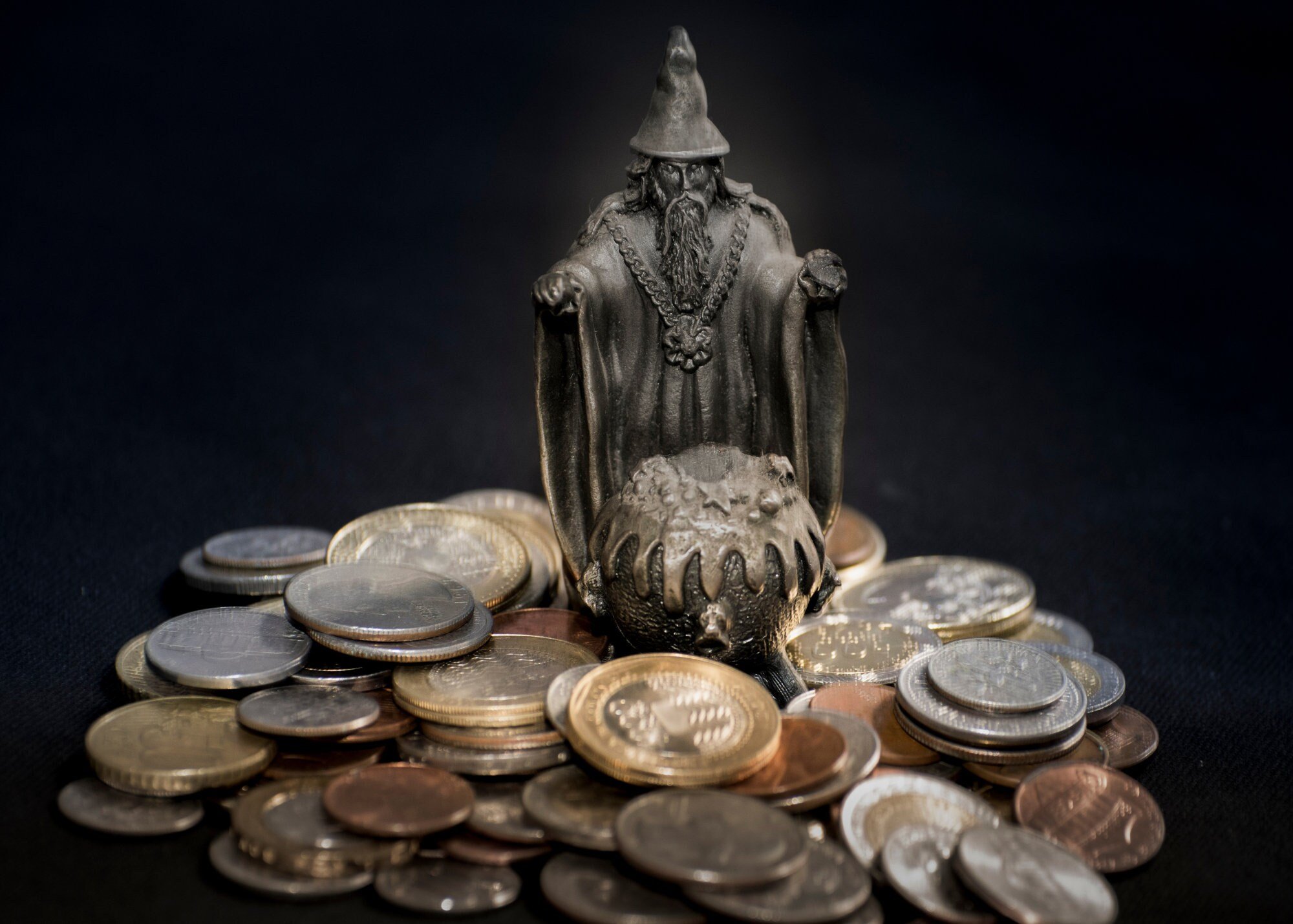 Abundance and money growing and expanding prosperously from your bank account from using Madame Creatrix's Rich Witch Spell Kit.