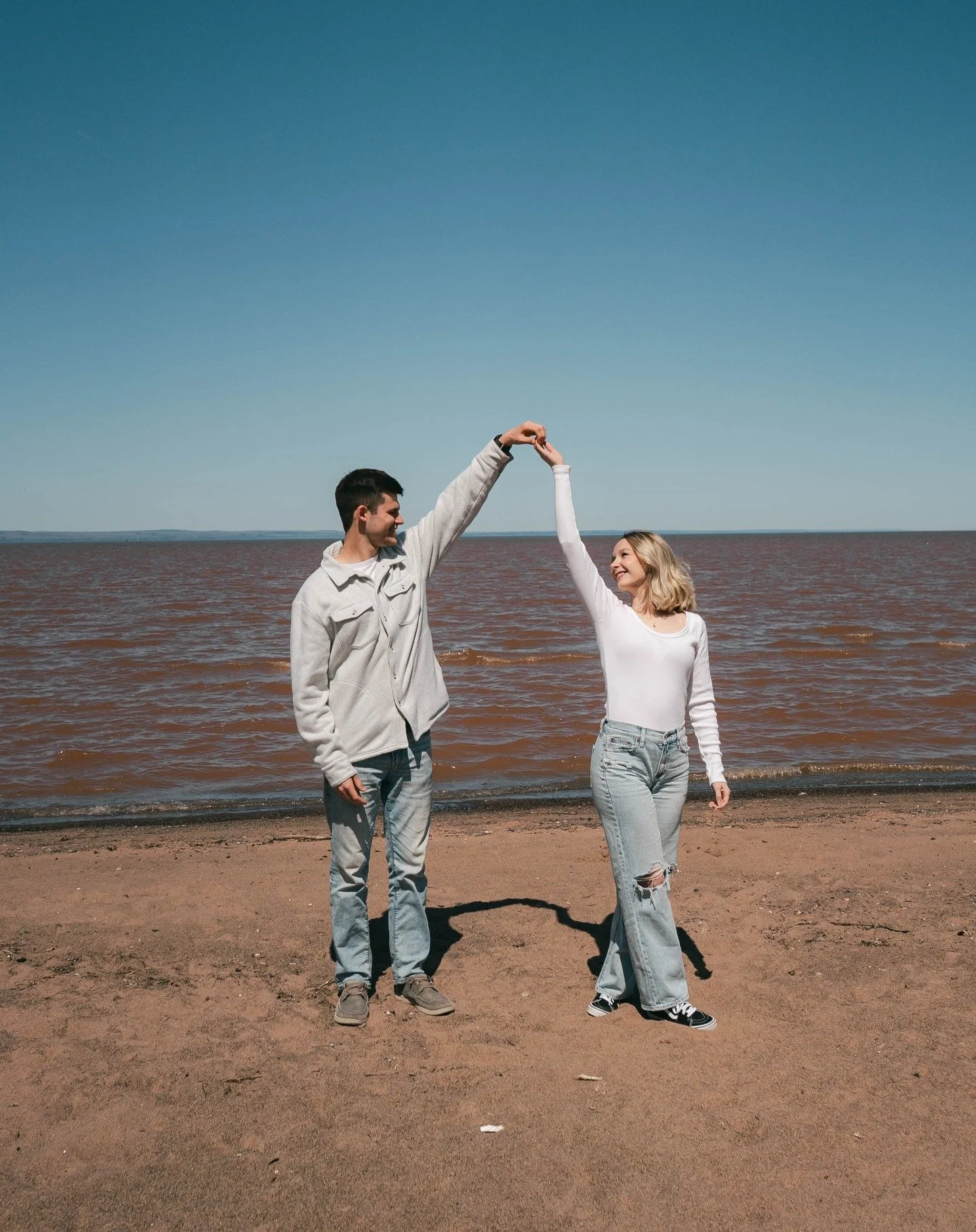 Some engagement photos with Austin and Alyssa! 😍