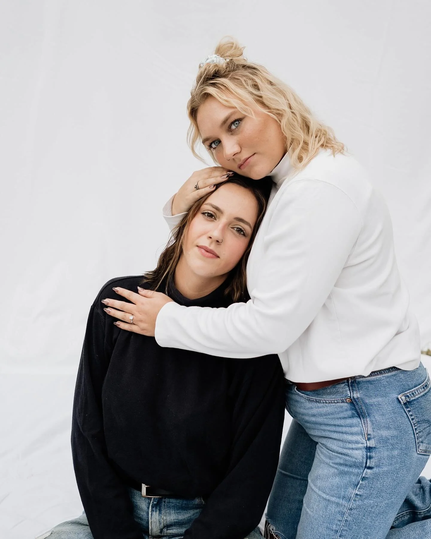 Because why wouldn&rsquo;t you and your bestie do an awkward JCPenney themed photo shoot??