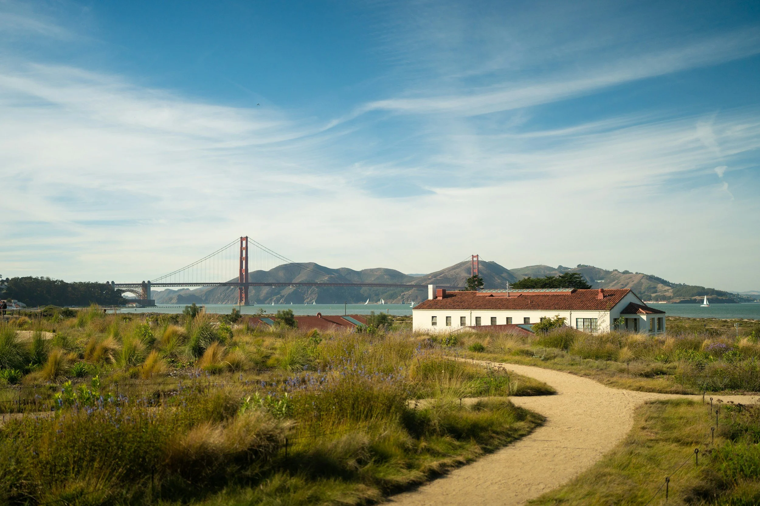 Scenic view of the Golden Gate Bridge - online therapy for anxious women throughout California