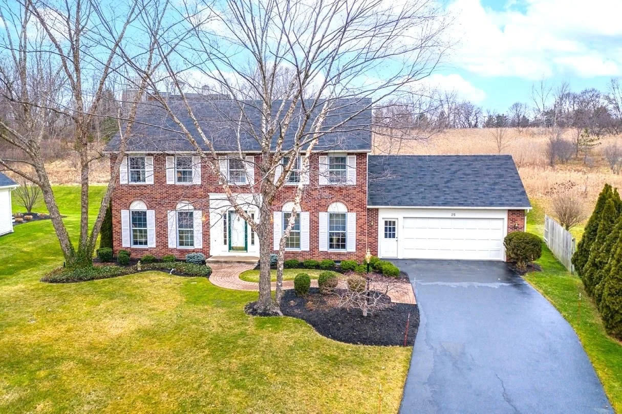 25 Caversham Woods Pittsford, NY