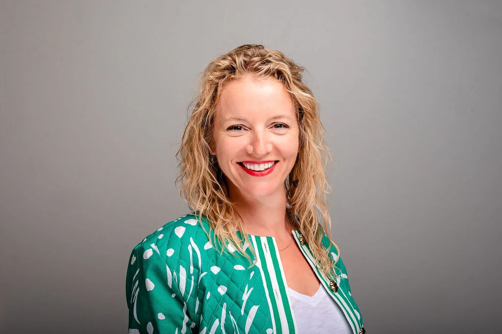 Headshot of Nicole Davis Bartlett