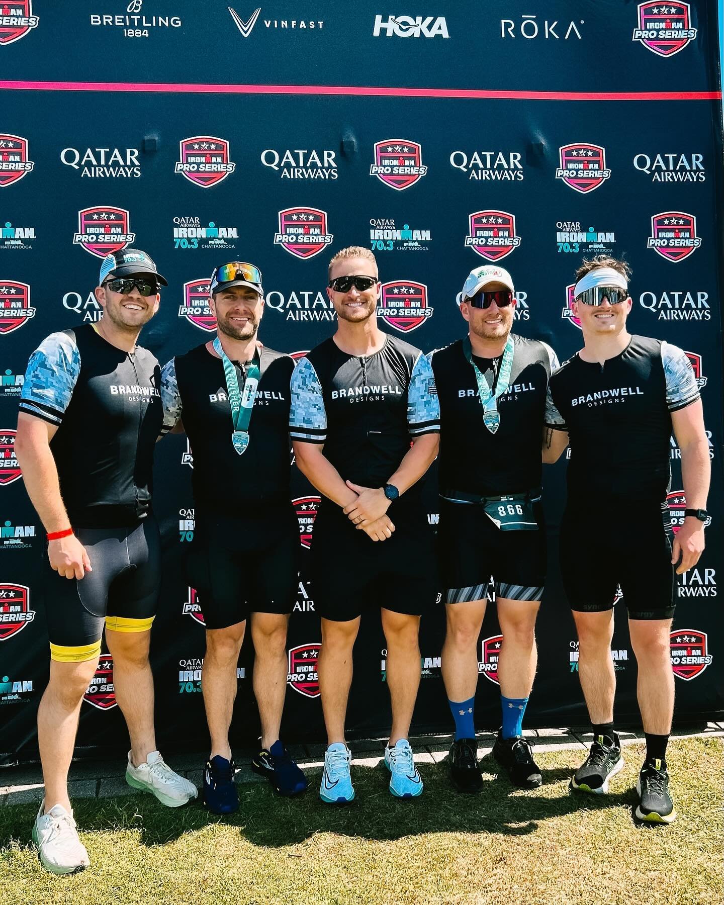 Spent the weekend in Chattanooga for Ironman 70.3 with my husband, all his buddies and their wives who just so happen to be some of my dearest friends💪🏻
⠀⠀⠀⠀⠀⠀⠀⠀⠀
Unfortunately, James got hurt the week before the race and wasn&rsquo;t able to compe
