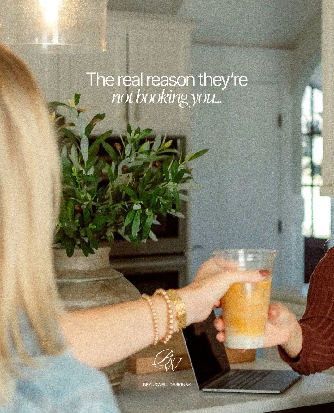 People don't invest in what they don't fully understand. 

Clarity builds confidence. Confidence builds trust. Trust builds clients.

📲 Swipe for an explanation, then save this as a reminder to check in on your brand&rsquo;s messaging.