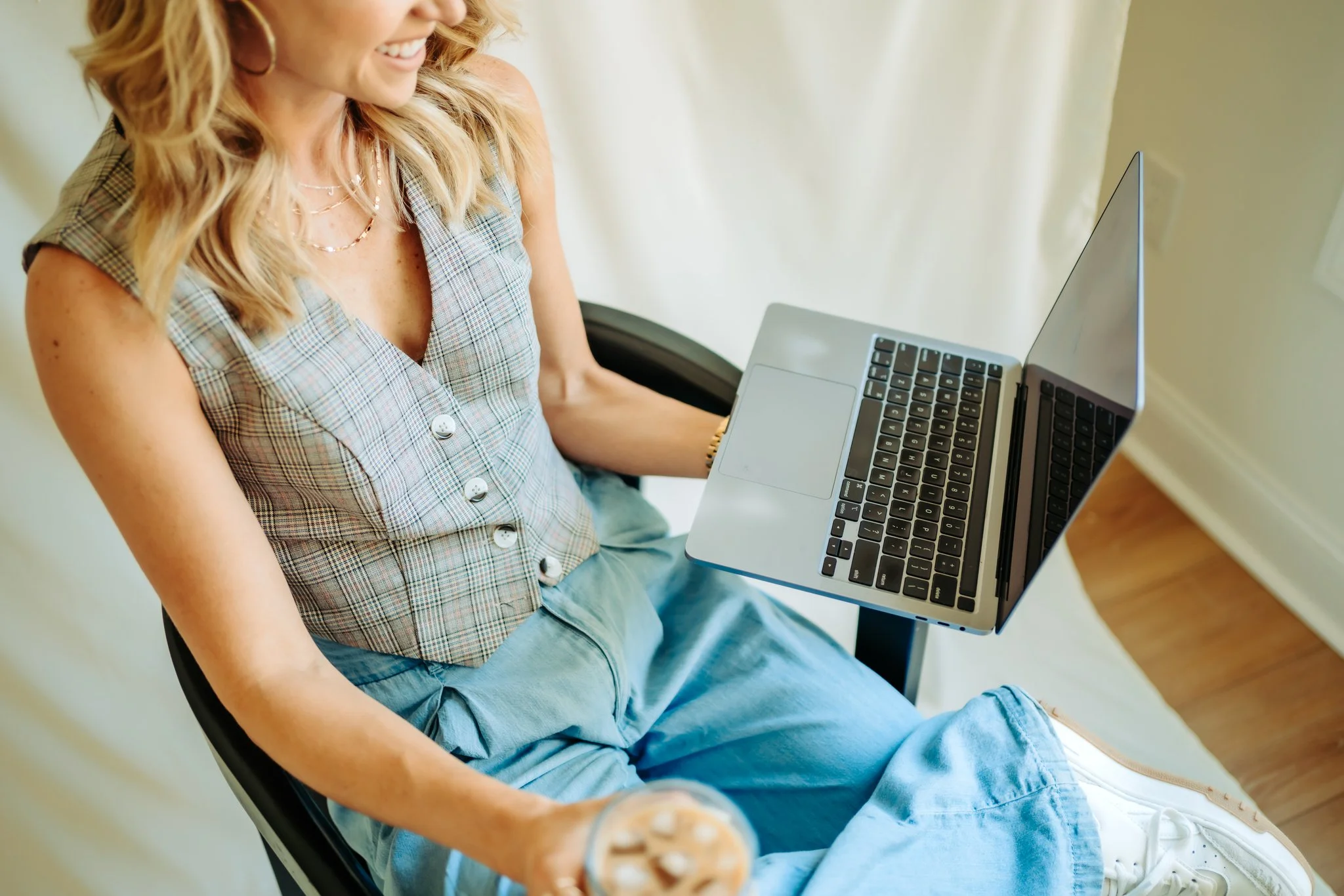 Squarespace Design + Doneforyou Copywriting for Female Entrepreneurs