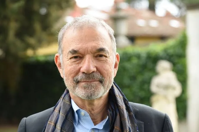 Stephen Greenblatt in conversation with Caroline Bicks