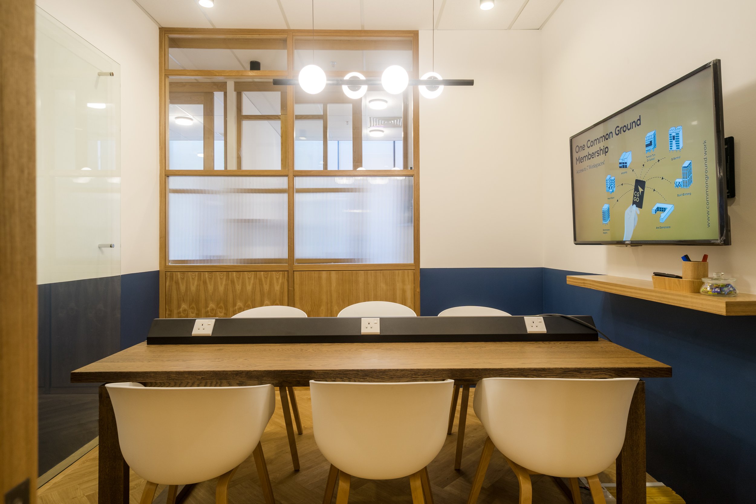 Meeting Room with Screen Sharing and Writing Boards - Jaya One