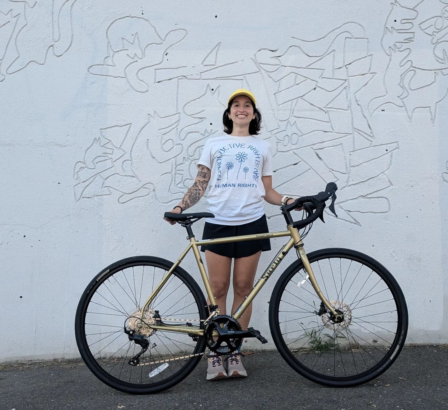 New Surly Midnight Specials are in! We've got a 54cm and a 46cm ready to roll this Saturday. 

Michelle just picked up this beauty to celebrate the huge accomplishment of completing her medical residency. Her sister bought the Midnight Special in Lil