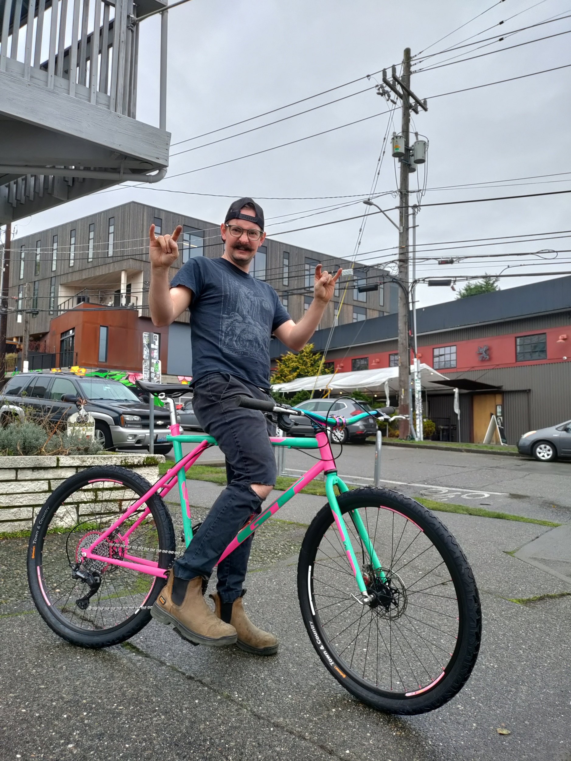 "How to buy a used bike that isn't sh*t" with Luke