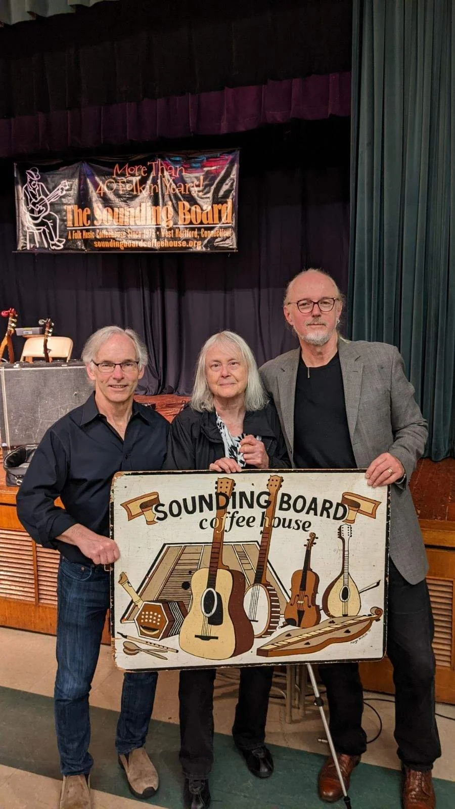 Board members Mike Freeman & Susan Forbes Hansen with Garnet Rogers