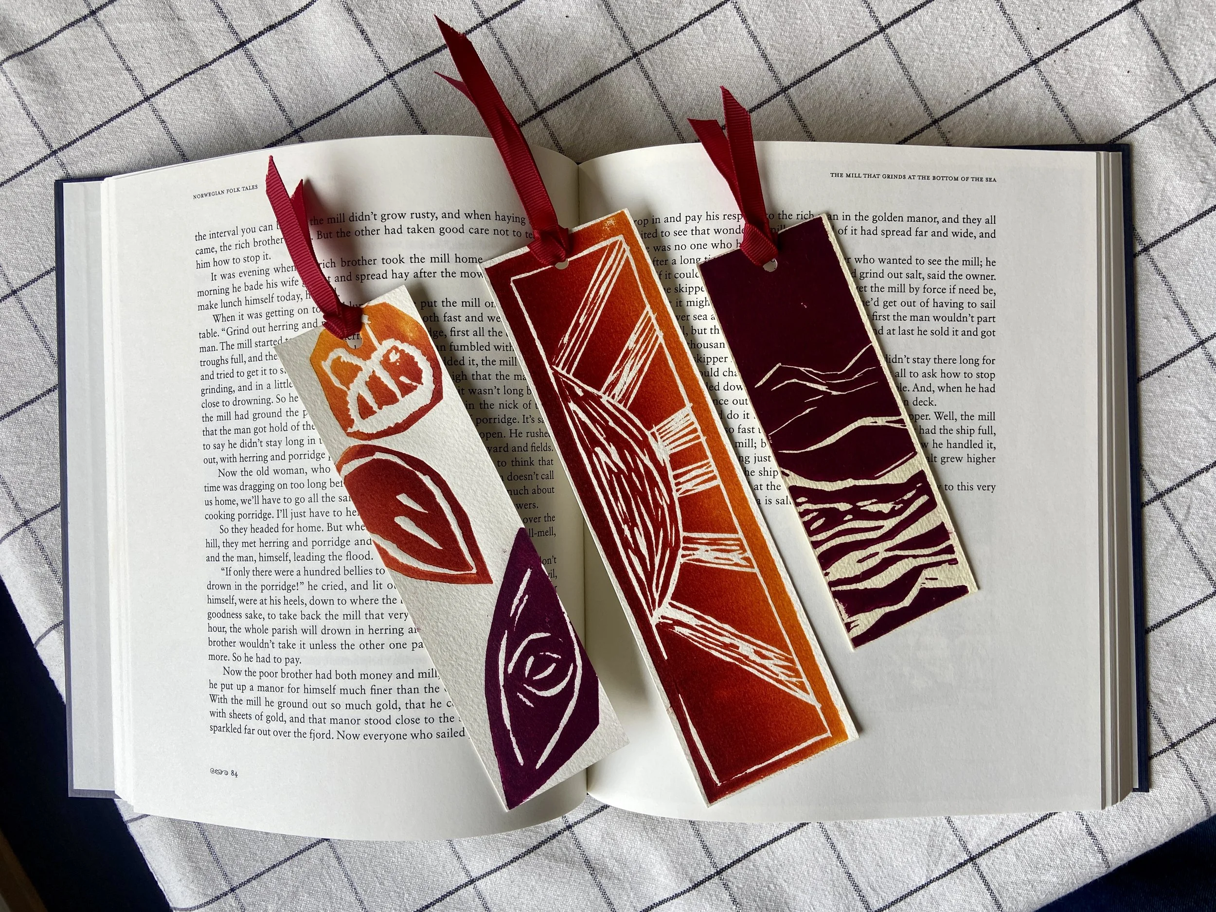 Workshop: Bookmark Making with Lino Print