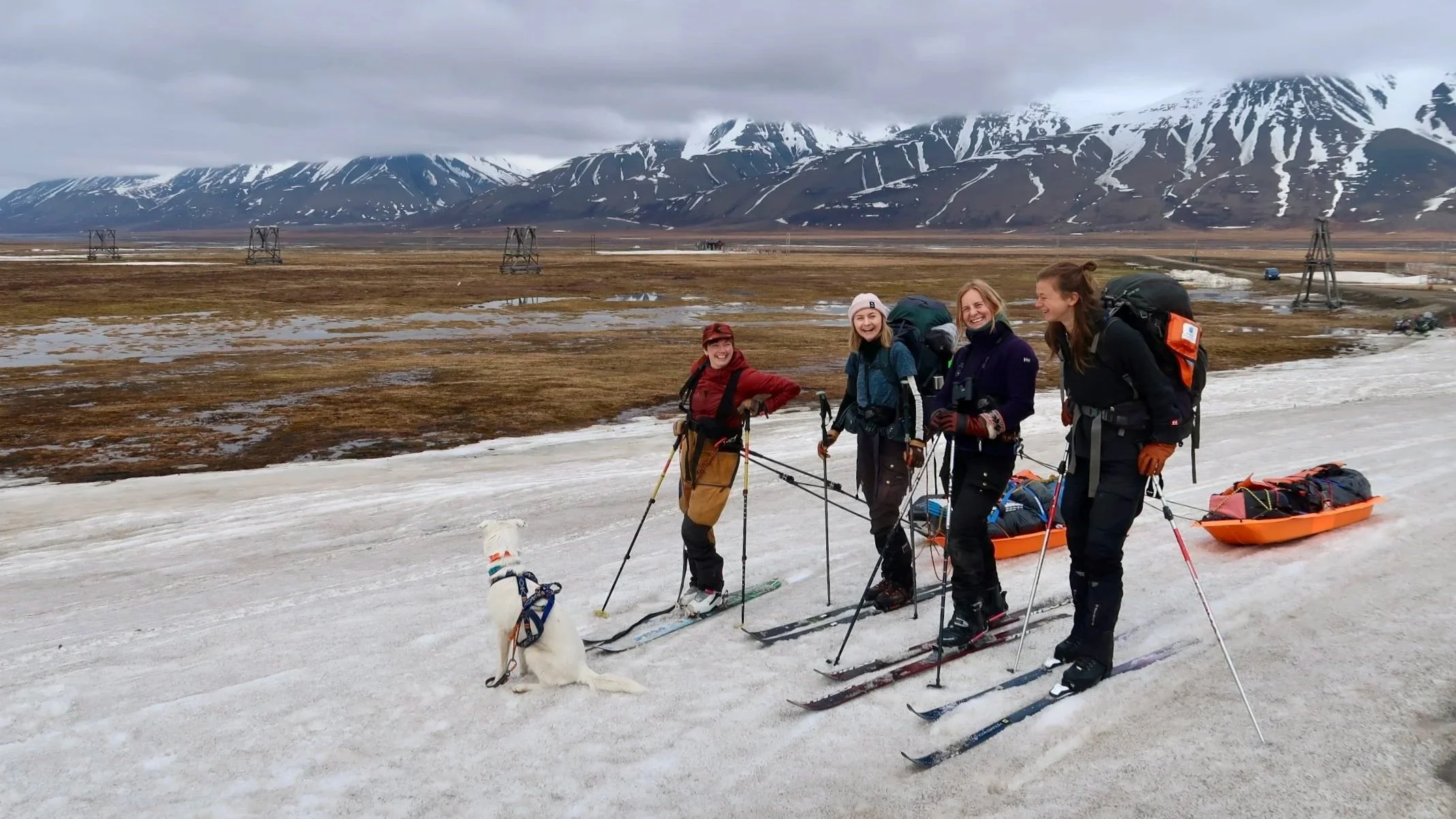 First Tarandus Researchers and Artist in Residence set off for the Field Cabin