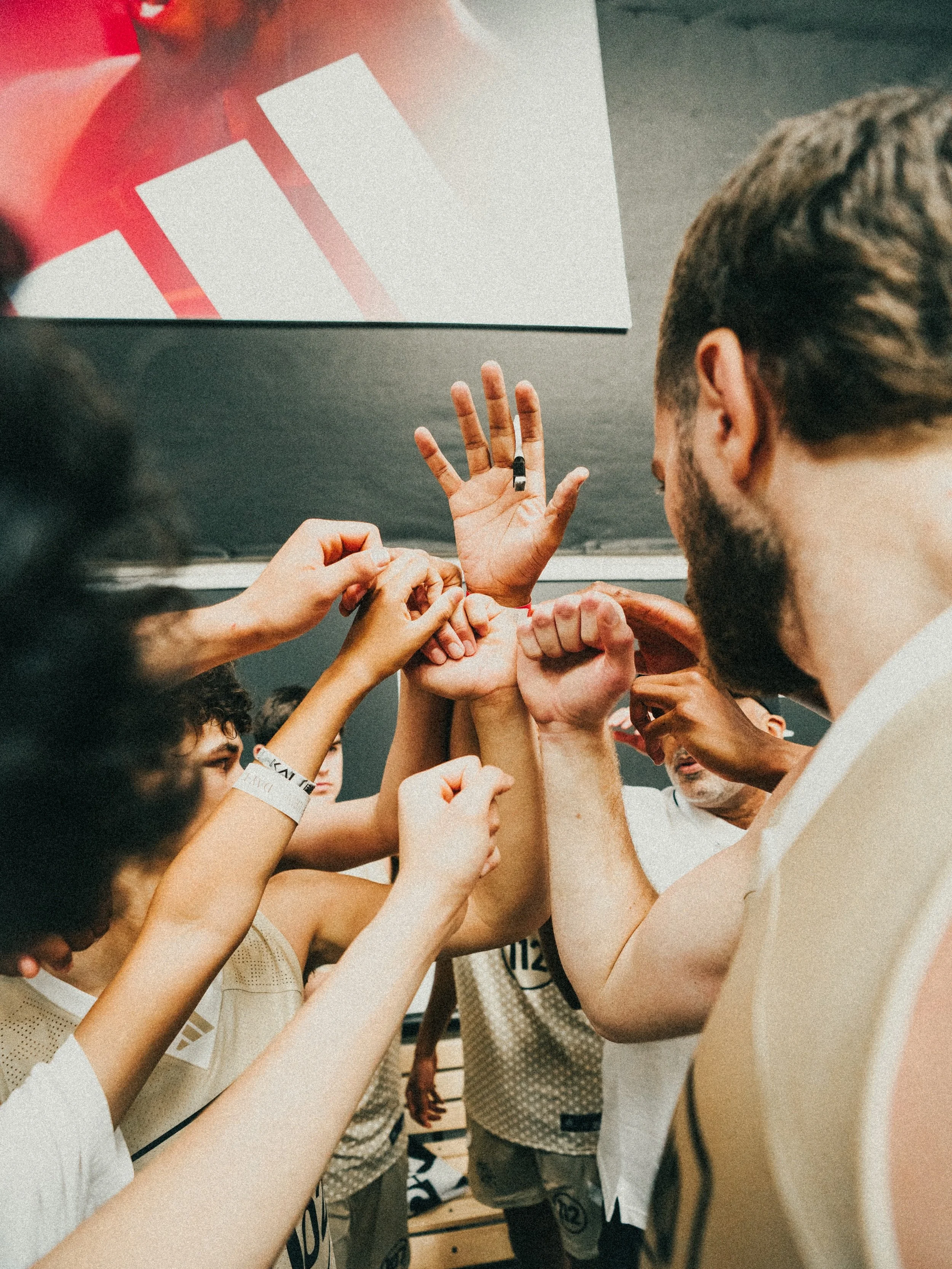 From Down Under to the Old World. 

A weekend to prove their worth and just a few days to prepare. A limited amount of time, yet enough to create a special connection, crafted by each and every young protagonist.

This is the @nblnextstars recipe.

A