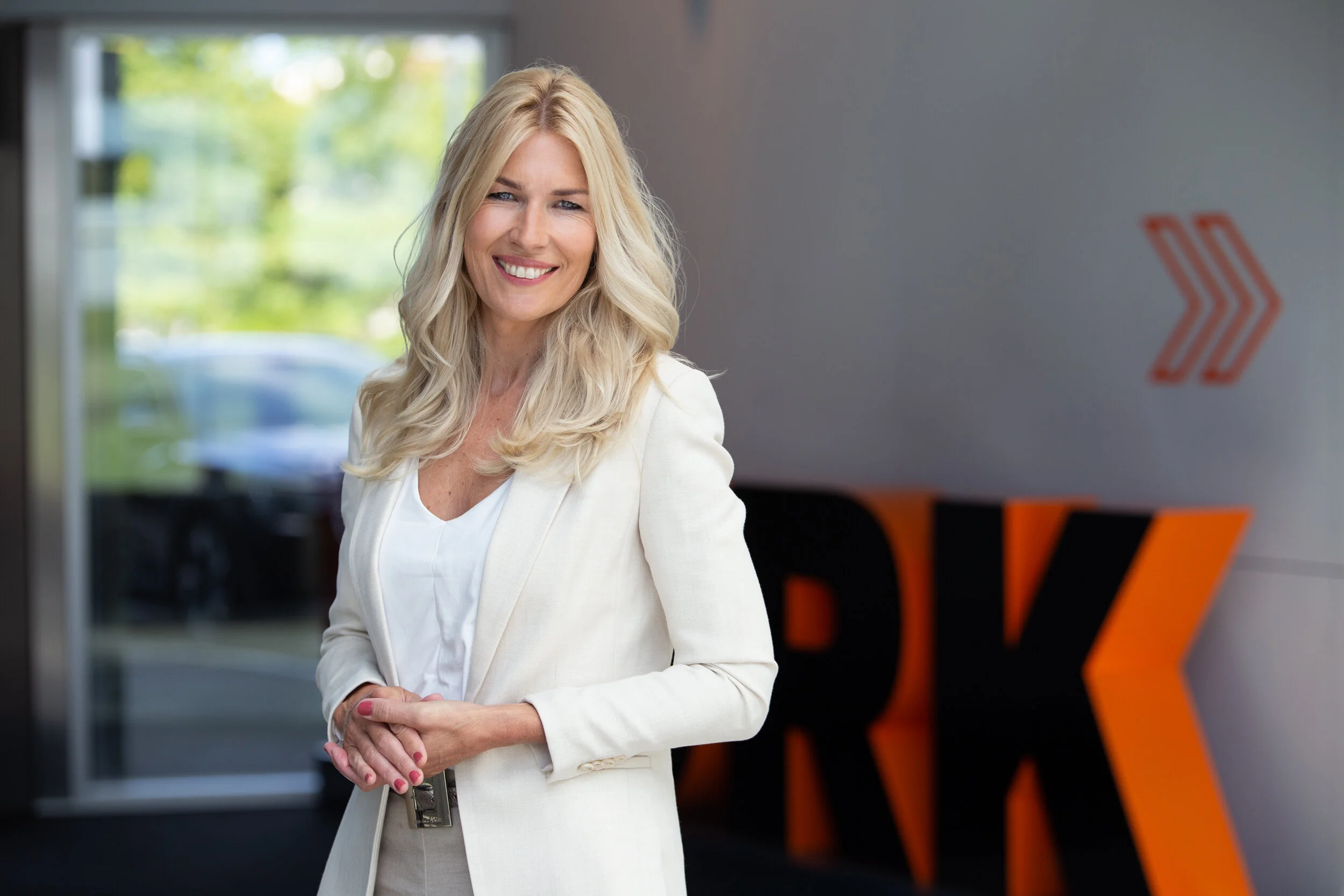 Ineke-juli-final-5-low.jpg