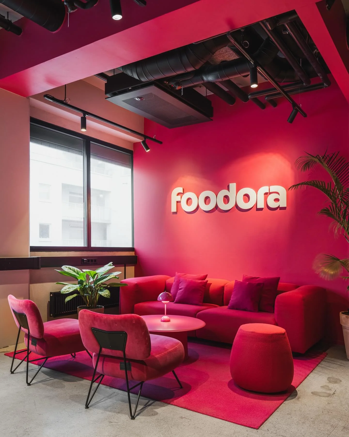 On brand! 💗

@senabeikelandoslo 

Foto: Dag Sandven
@dagsandven