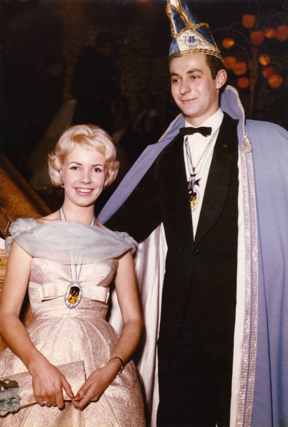 Jungelfer Paul Saffer mit Hofdame 1958. 