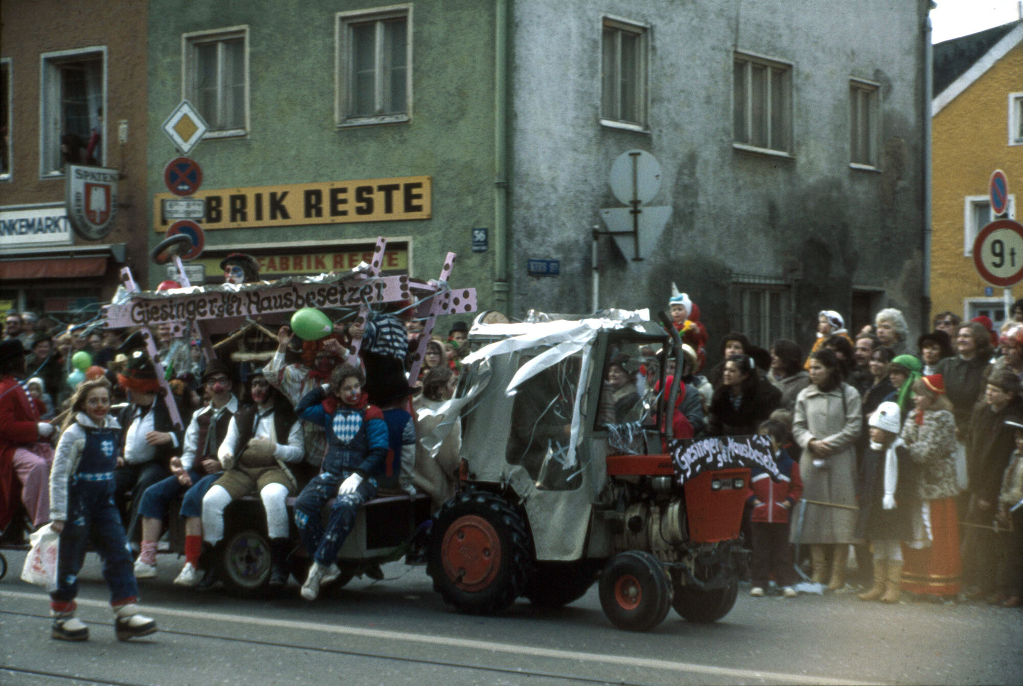 Giesinger Faschingszug in den 80er Jahren.
