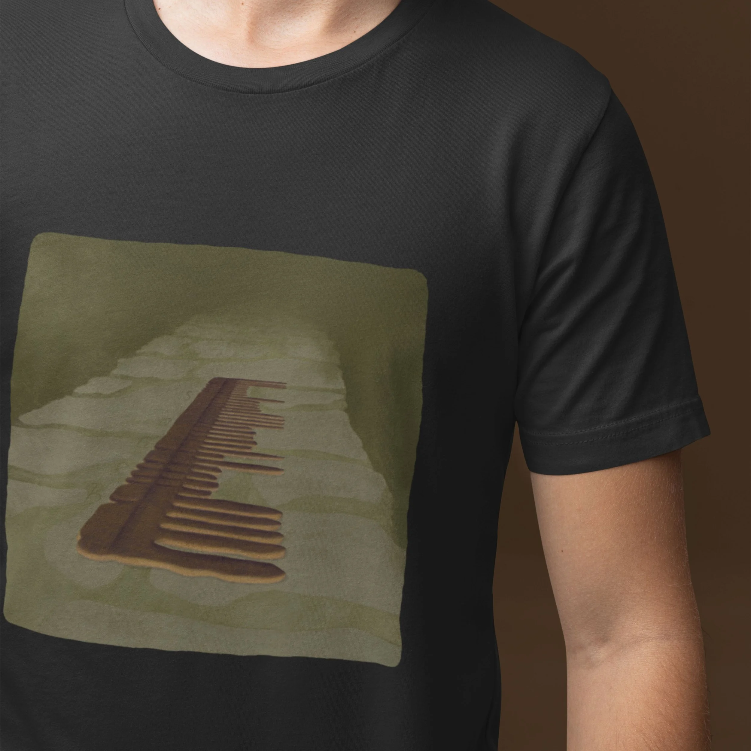 Bean Sí Comb T-Shirt — Irish Folklore Art