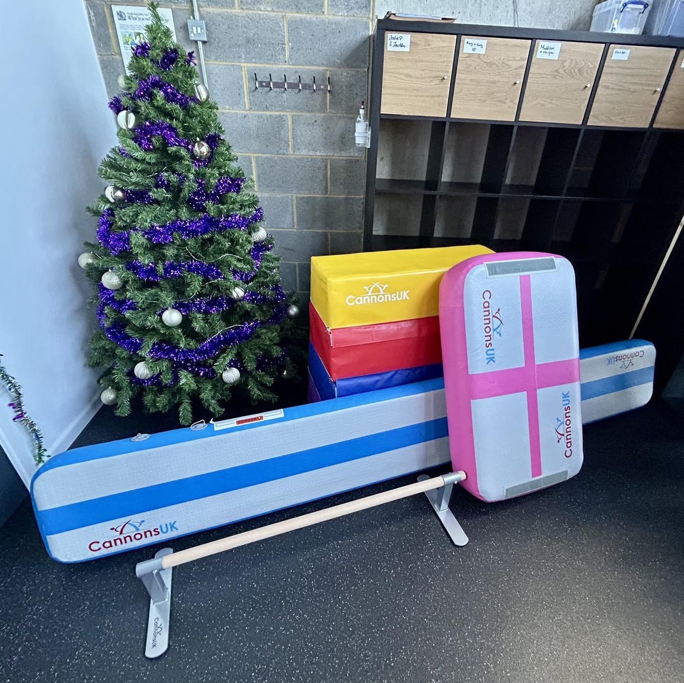 CHRISTMAS HAS COME EARLY AT @dljgymnastics AND FOR OUR MEMBERS - CHECK OUT OUR FAB NEW EQUIPMENT! 

Huge shoutout to all at @cannonsuk for their quick, efficient help in providing us with such fantastic equipment. 

We&rsquo;d also like to thank all 