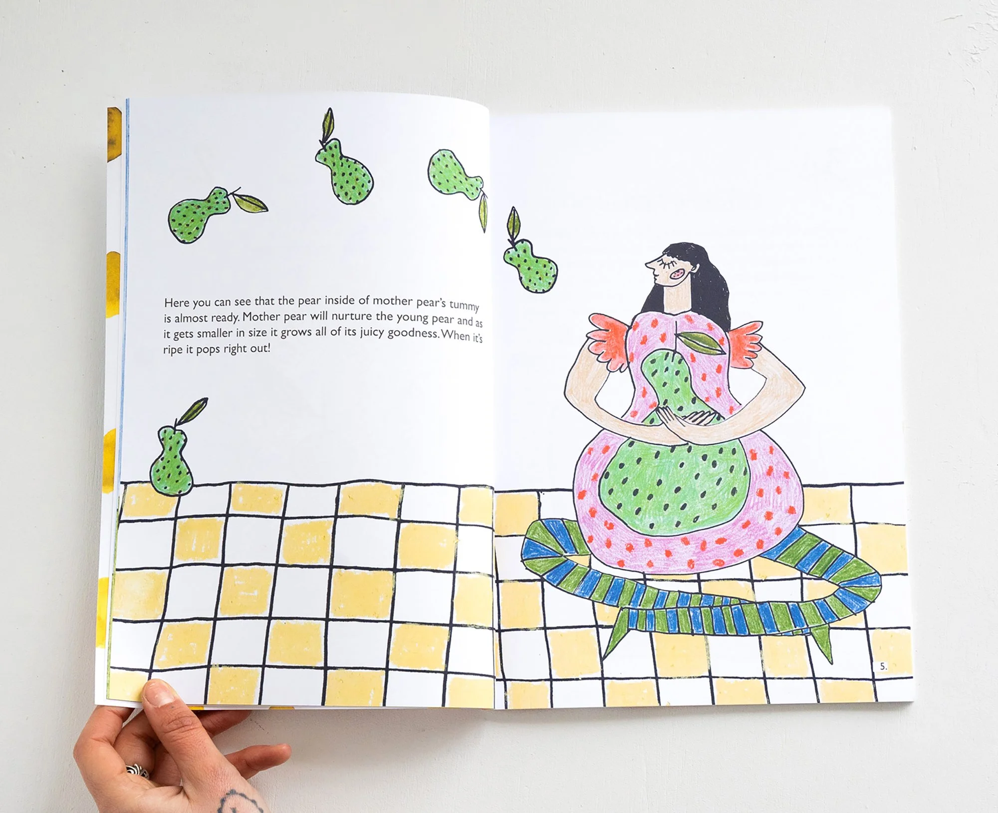 Self-published picture book Apple Sauce (2).jpg
