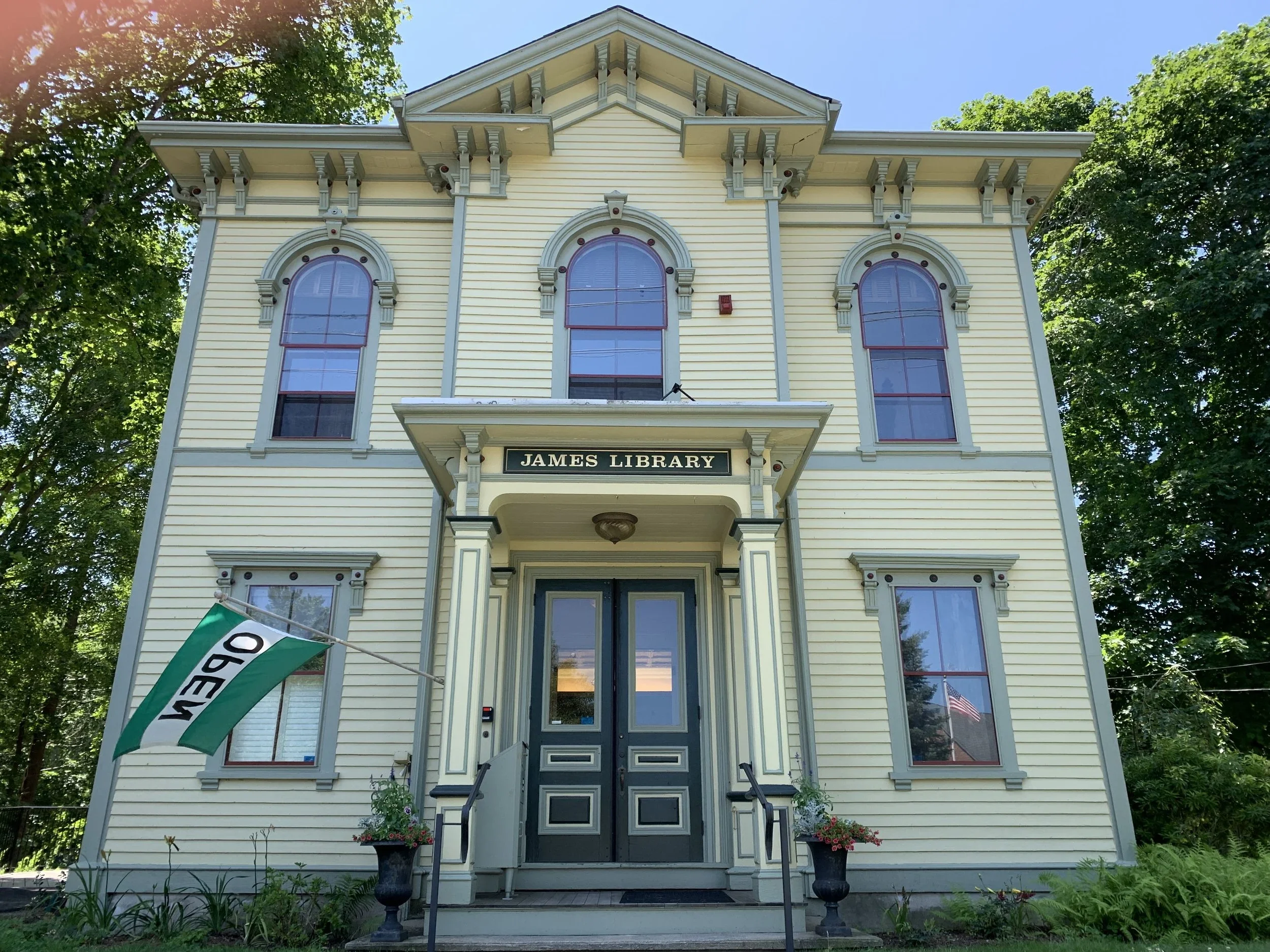 The James Library &amp; Center For The Arts | Norwell, MA 