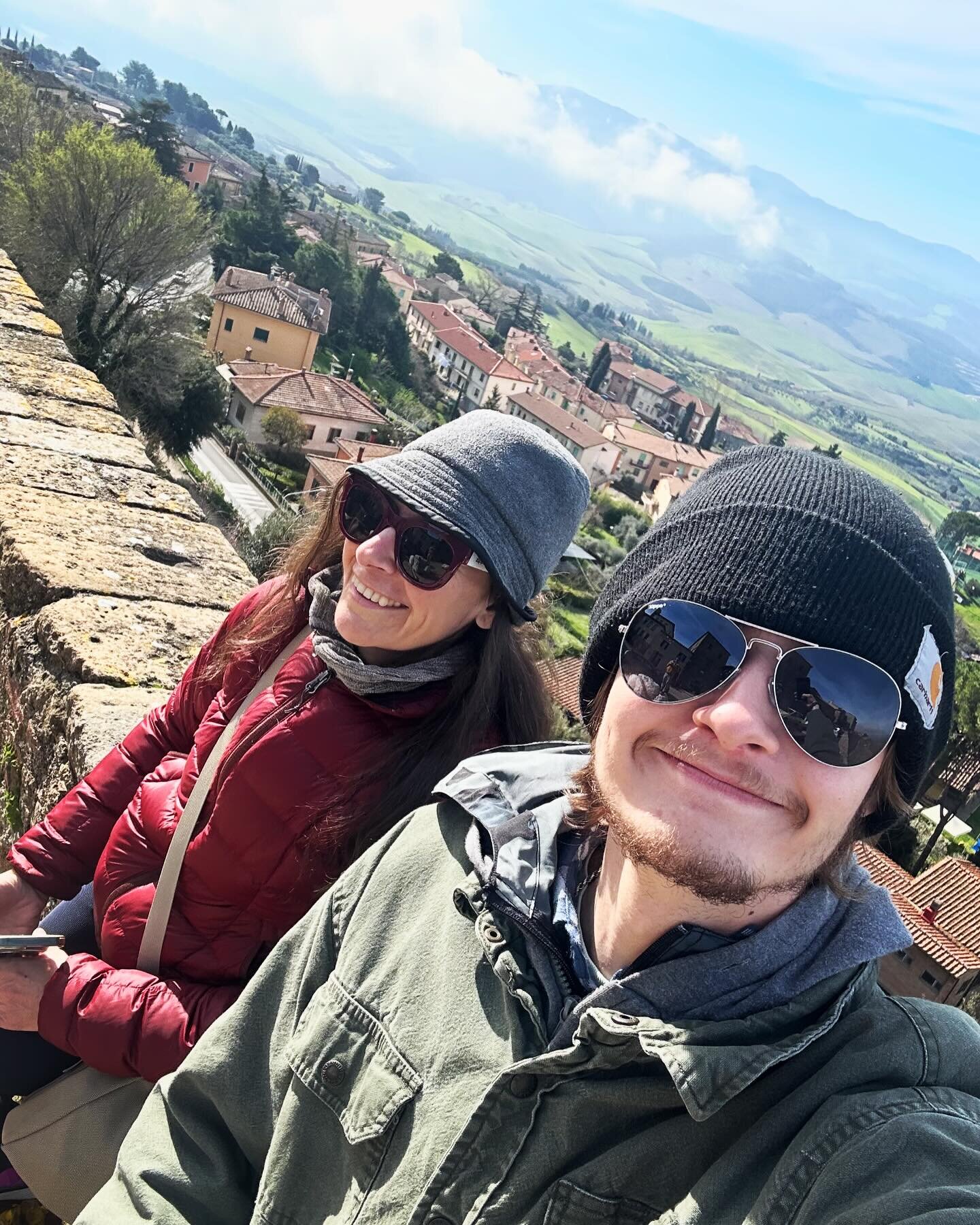 🇮🇹 Altough our hearts are still in Toscana, we are here and gearing up to reopen in just a couple of days.

Get ready for the flavors of Italy to return to your plate and the warmth of our hospitality to welcome you back.

Thanks for following us a