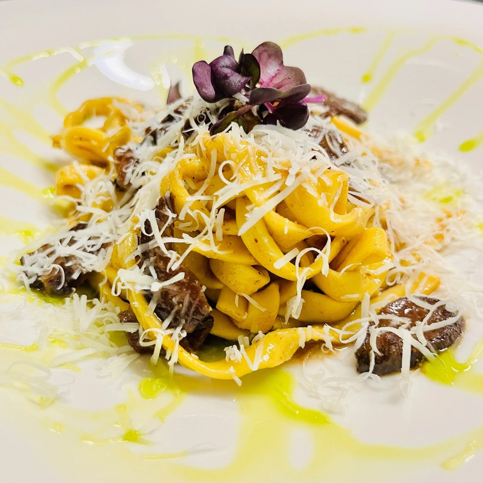 Is today a fettuccine day&hellip; or a risotto day? We&rsquo;ll let your cravings decide.

In the kitchen right now: eggs being cracked, 00 flour flying, hands at work rolling out handmade fettuccine. Tonight our fettuccine will be dressed with slow-