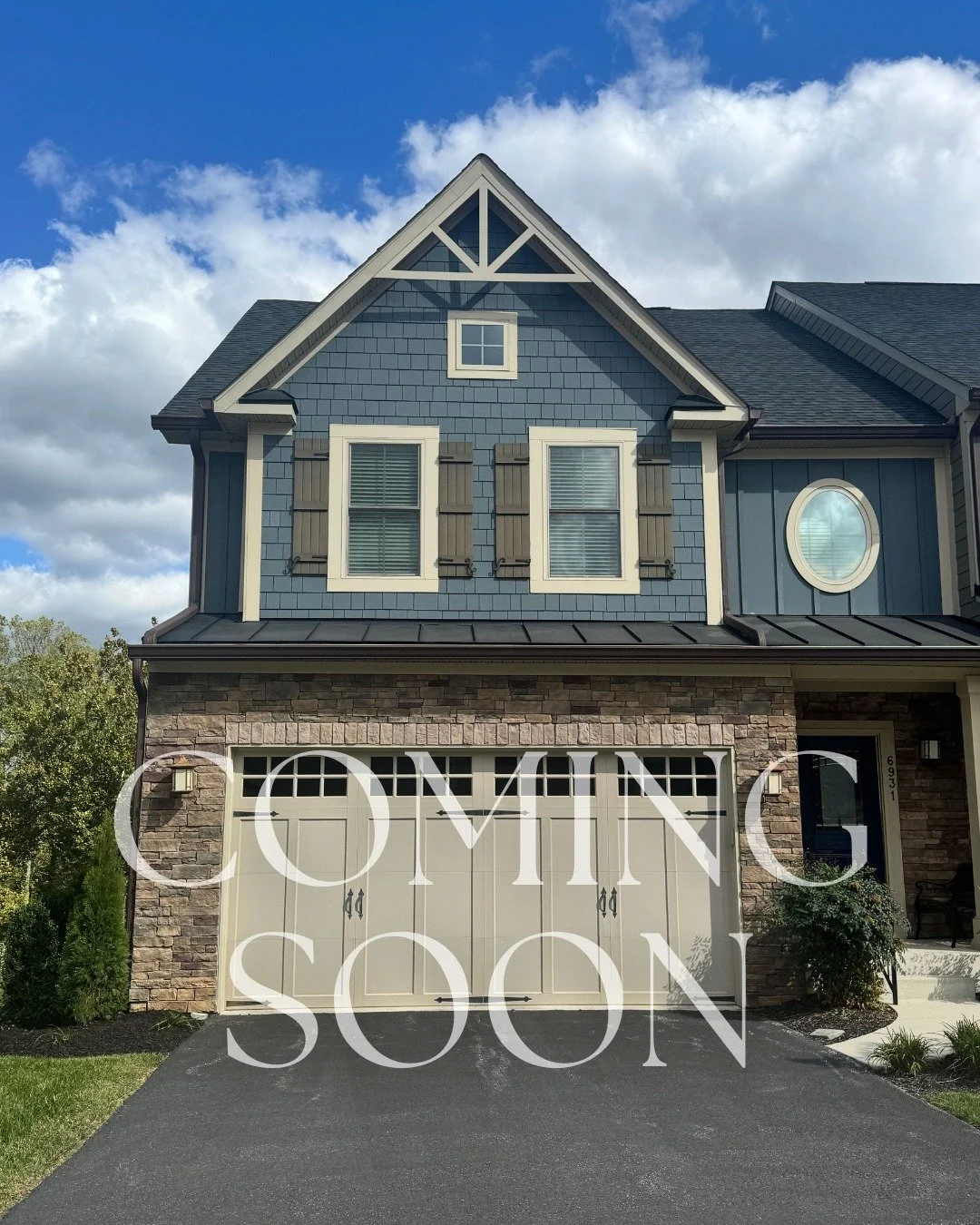 Welcome to Stoneleigh Summit, Towson&rsquo;s premier 55+ community! This 4-bed, 3.5-bath beauty backs to the infamous 14th hole of the Country Club of Maryland and offers peaceful, tree-framed views.

Built in 2016 by Ryan Homes, it&rsquo;s been meti