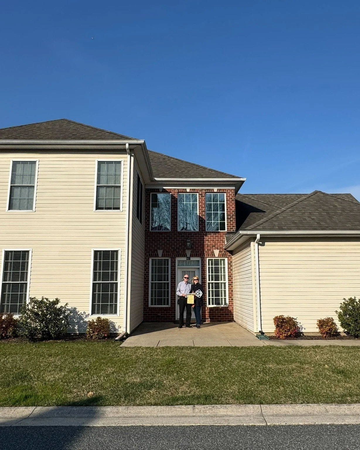 Congratulations to @jenn.moss and her buyers on the settlement of their Forest Hill home! 🎉

This one checked every single box on their list. Getting from contract to closing is never as simple as it looks, and Jenn made it happen. Her buyers are he