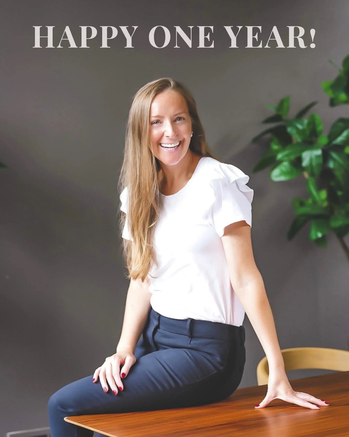 Happy One-Year TBG Anniversary to @jenn.moss 🎉

Jenn jumped in feet first last spring and has completely impressed everyone with her detail-oriented, attentive, caring, and thorough approach. She&rsquo;s the kind of agent that anyone would be truly 