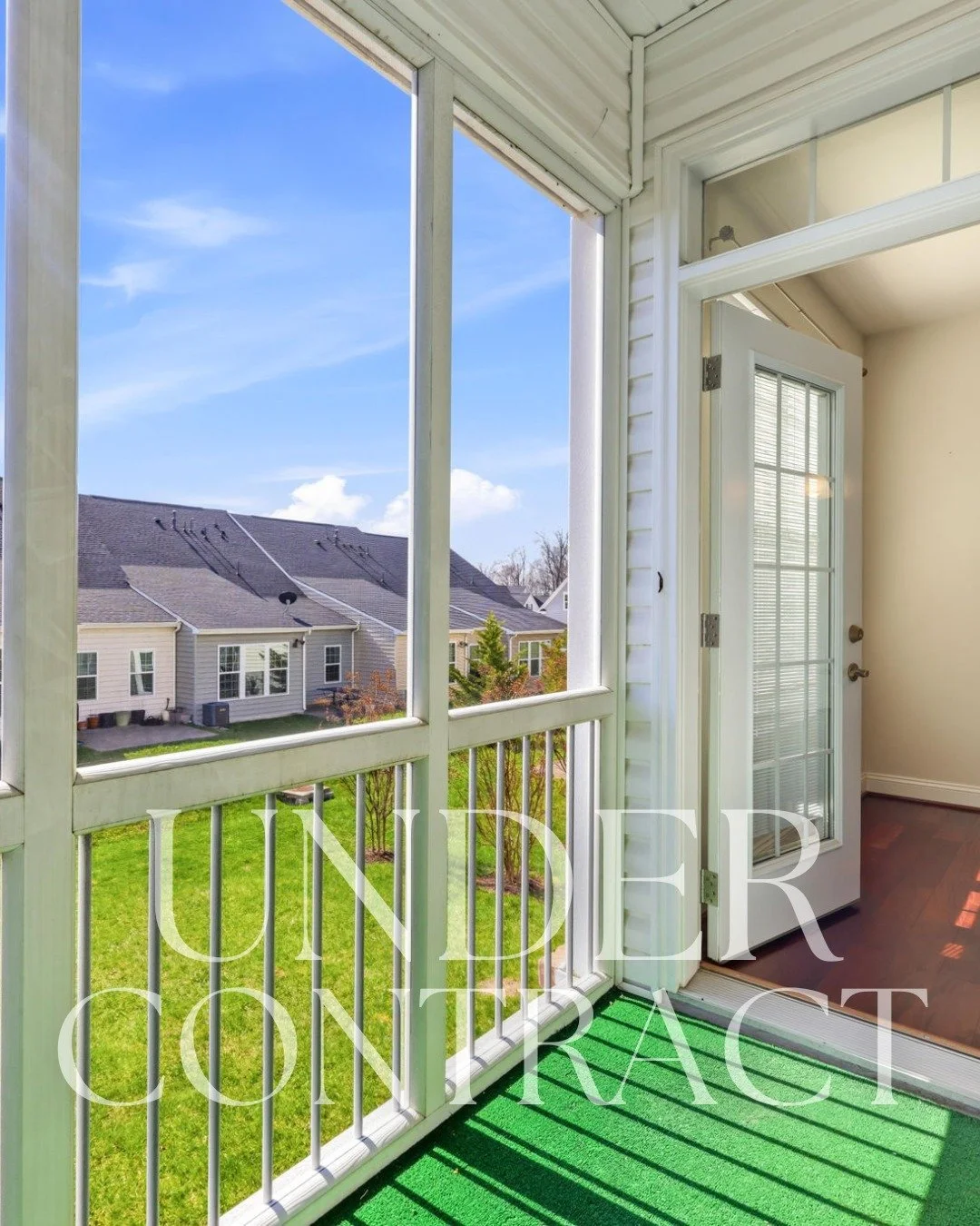 Under contract after just one weekend on the market!

Congratulations to our seller on this incredible result on their Greenbrier Hills condo. It is easy to see why buyers took notice fast.

Over 1,300 square feet. Cherry hardwood floors. Granite cou