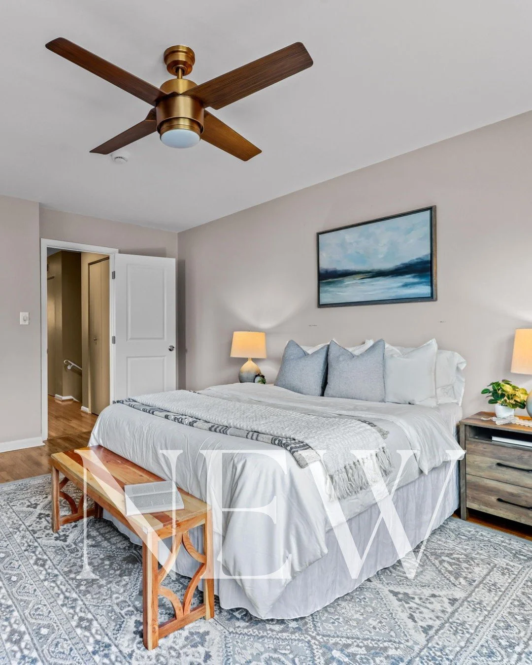 ✨𝐏𝐢𝐤𝐞𝐬𝐯𝐢𝐥𝐥𝐞 𝐂𝐡𝐚𝐫𝐦𝐞𝐫 ✨

&bull; 2,300+ Sq Ft &bull; 4 Beds &bull; 2.5 Baths &bull; En Suite Primary &bull; Granite Kitchen &bull; Stainless Appliances &bull; Two Finished Lower Levels &bull; Bonus Office/4th Bedroom &bull; New Tile Flo