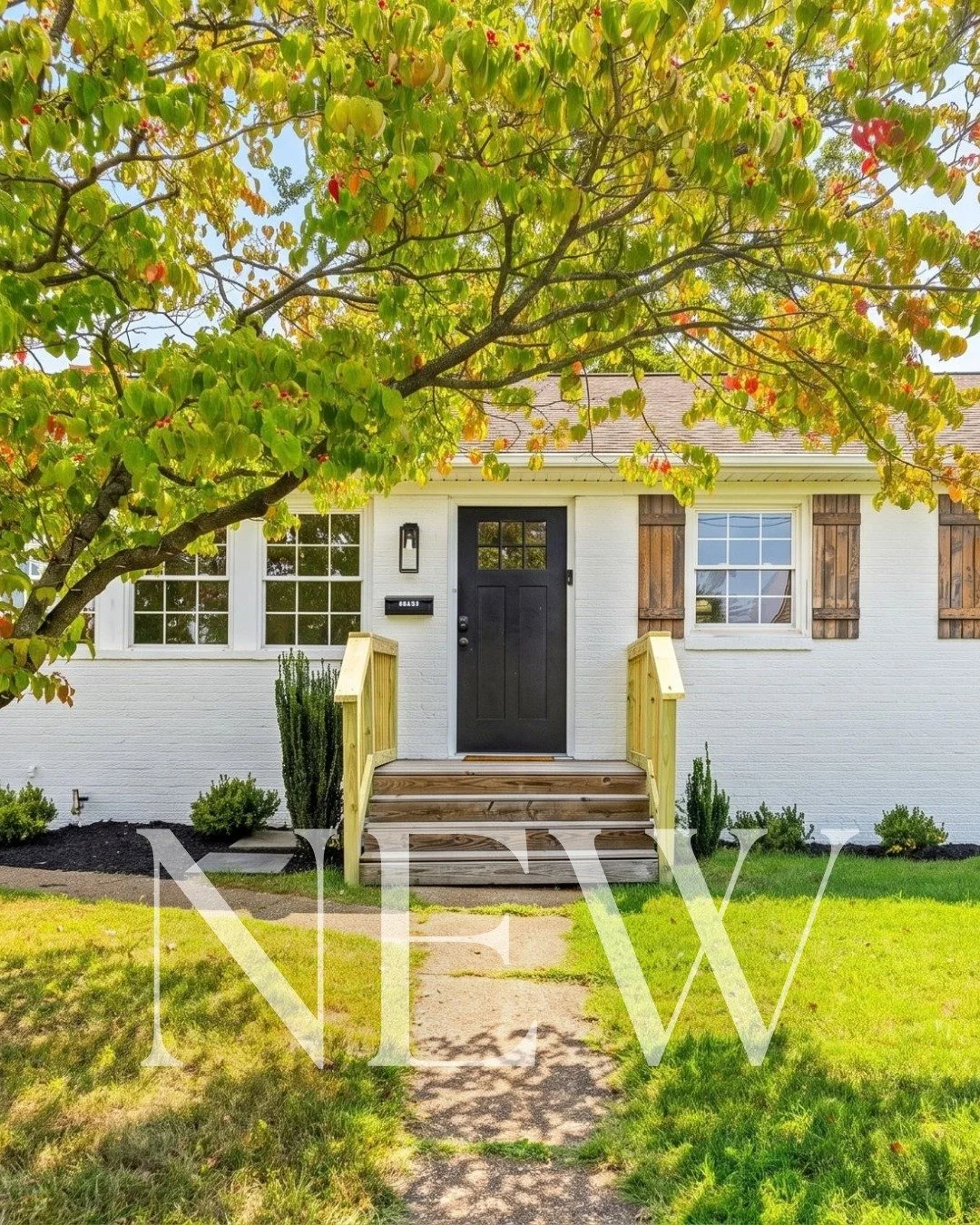🏡NEW LISTING | 8483 Arbutus Road, Pasadena
📆 OPEN HOUSE &mdash; Saturday, 10 AM&ndash;12 PM
👋 Hosted by @jenn.moss 

&bull;  3 bedrooms | 1 full bath &bull; Updated Cape in the Riviera Beach community &bull; Covered deck &bull; Fresh paint through