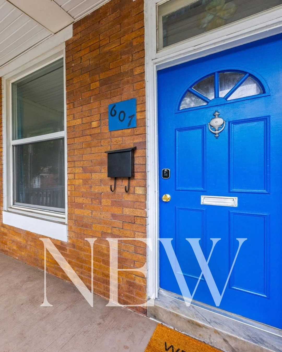 🏡NEW LISTING | 607 W 33rd Street, Baltimore
📅OPEN HOUSE &mdash; Saturday, 1&ndash;3 PM

Your back gate opens to Wyman Park! This porch-front rowhome sits steps from the park's lawn, playground, basketball court and stream trails, with The Avenue an