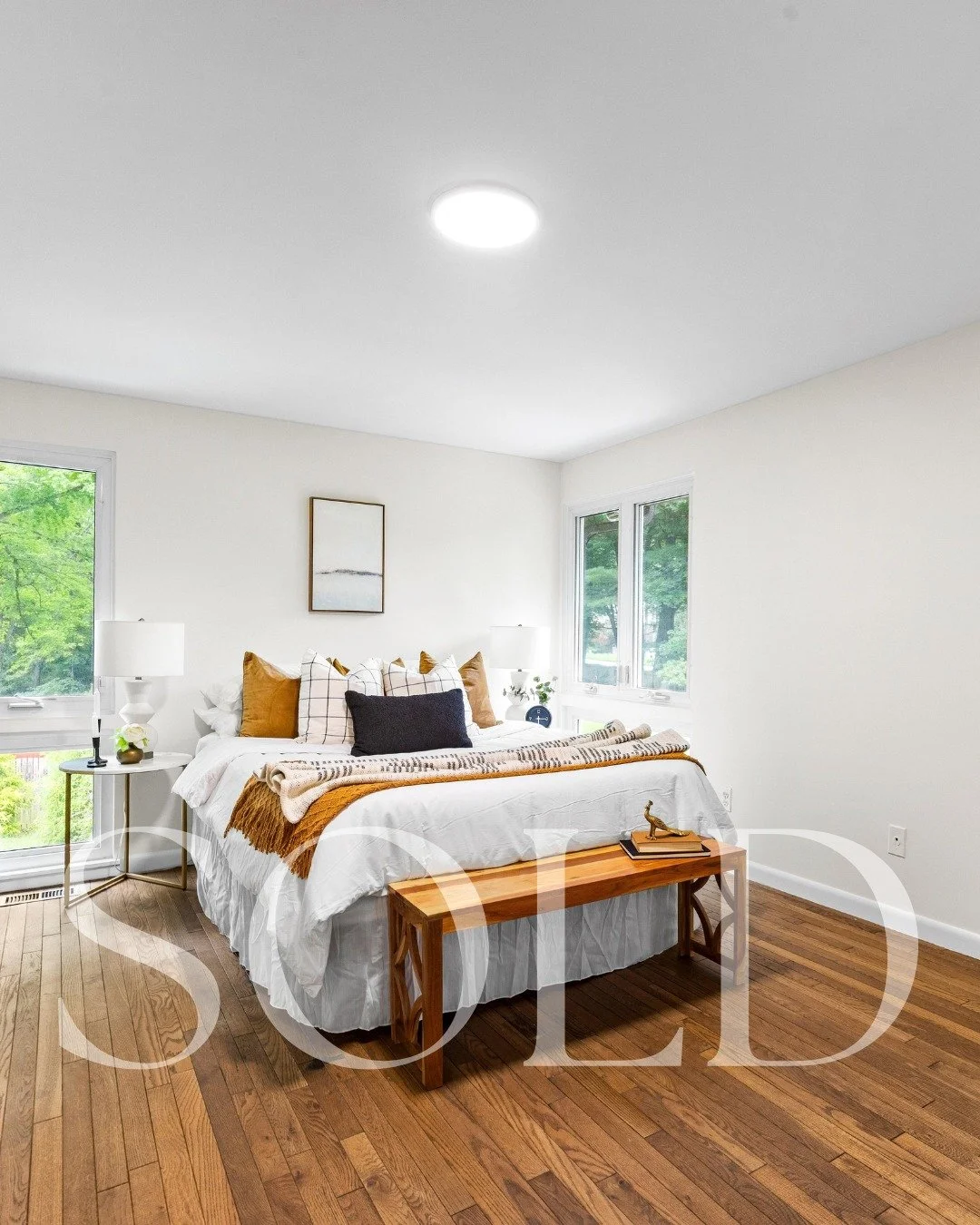Harford County sale, by the numbers:
 ✔ 5 offers
 ✔ Closed $10K over list price
 ✔  Seller chose the terms that fit her plans

Congratulations to our seller on this win and on her move to a new state! The right pricing, presentation, and strategy mad
