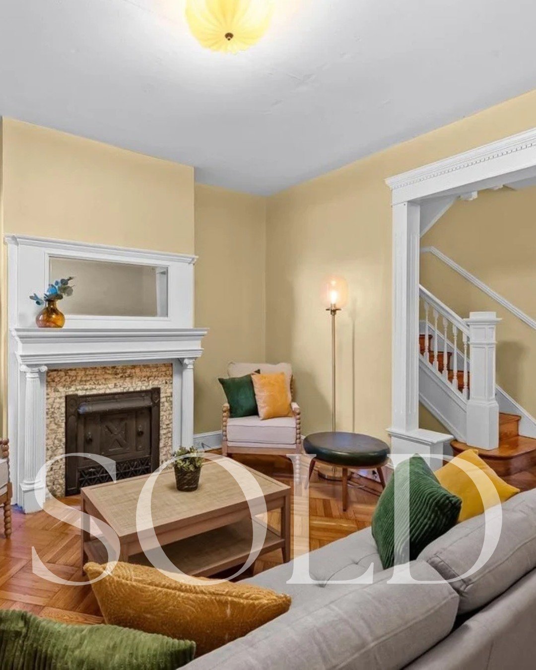 Some homes just feel right the moment you walk in. 🏡

Our buyer toured this charming Charles Village home at an open house and knew right away it was the one. @mahinadouglas put that magic in to make it happen, and now it&rsquo;s officially theirs.
