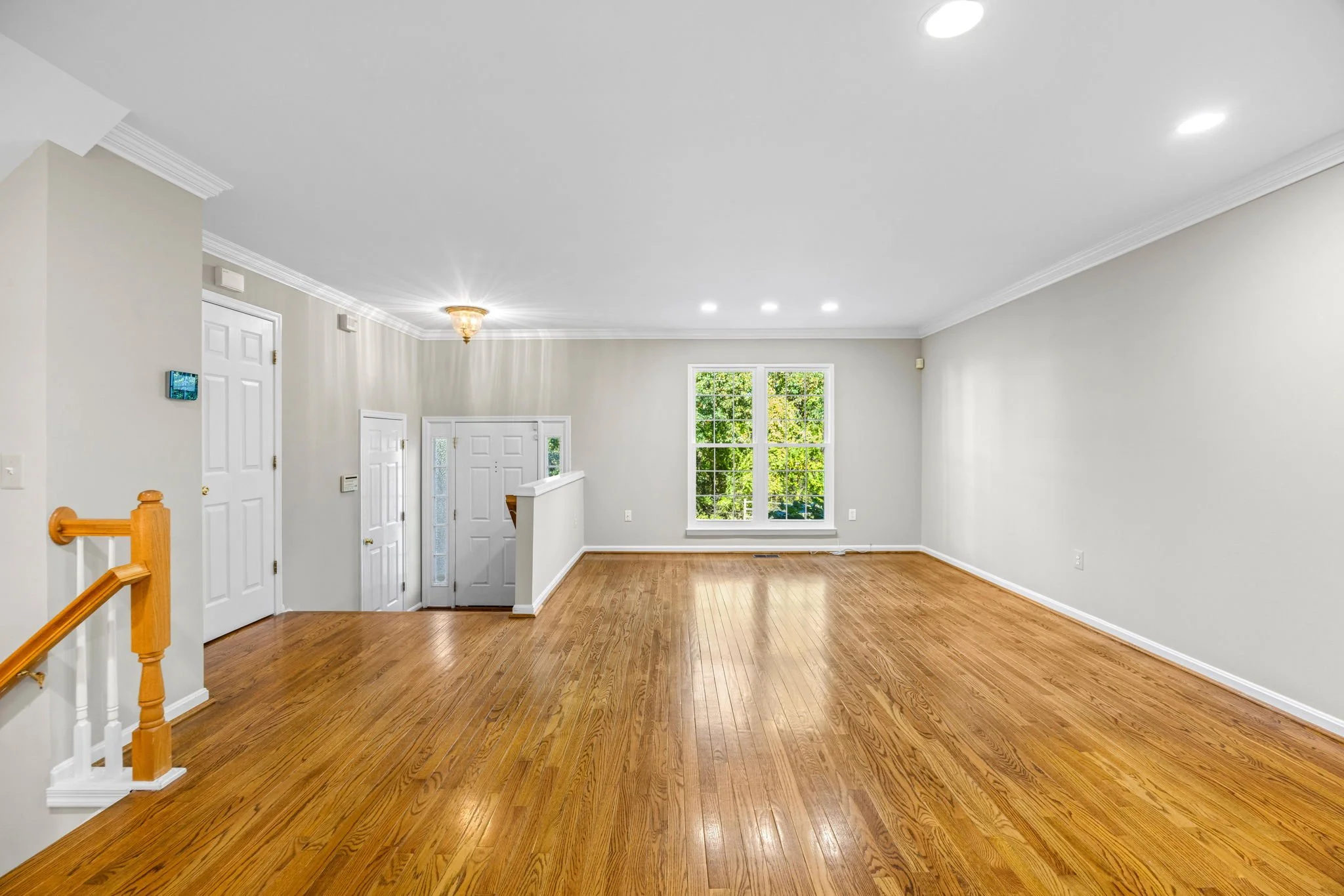 🏡 NEW LISTING | 736 Leister Drive, Timonium
📍 OPEN HOUSE | Sunday, October 25th, 11am to 1pm

Chapel Gate community in Timonium with Graul&rsquo;s Market and Kooper&rsquo;s North a stone&rsquo;s throw away and I-83 minutes from the door. 

Brick fr
