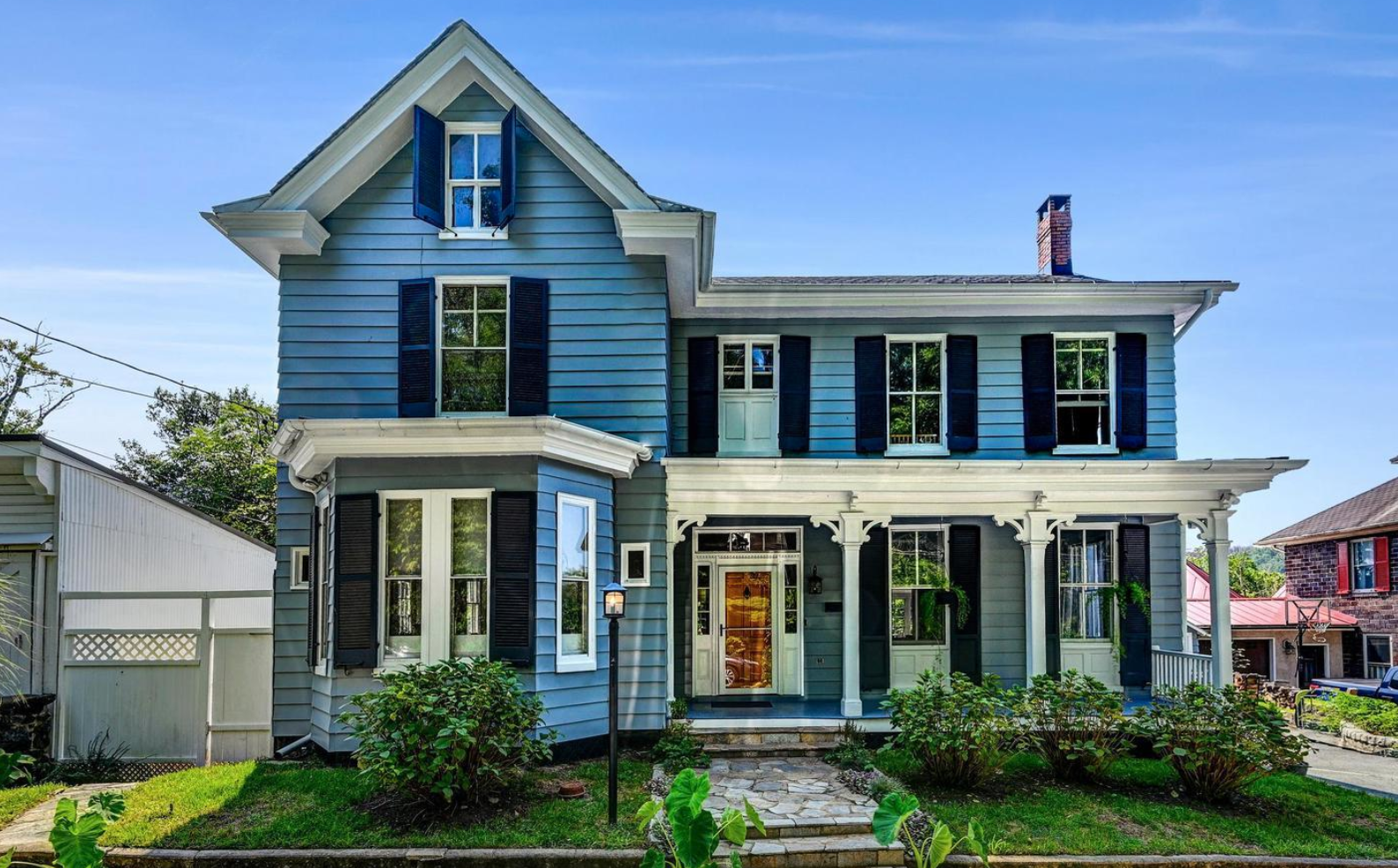 sold in ellicott city for $948,000