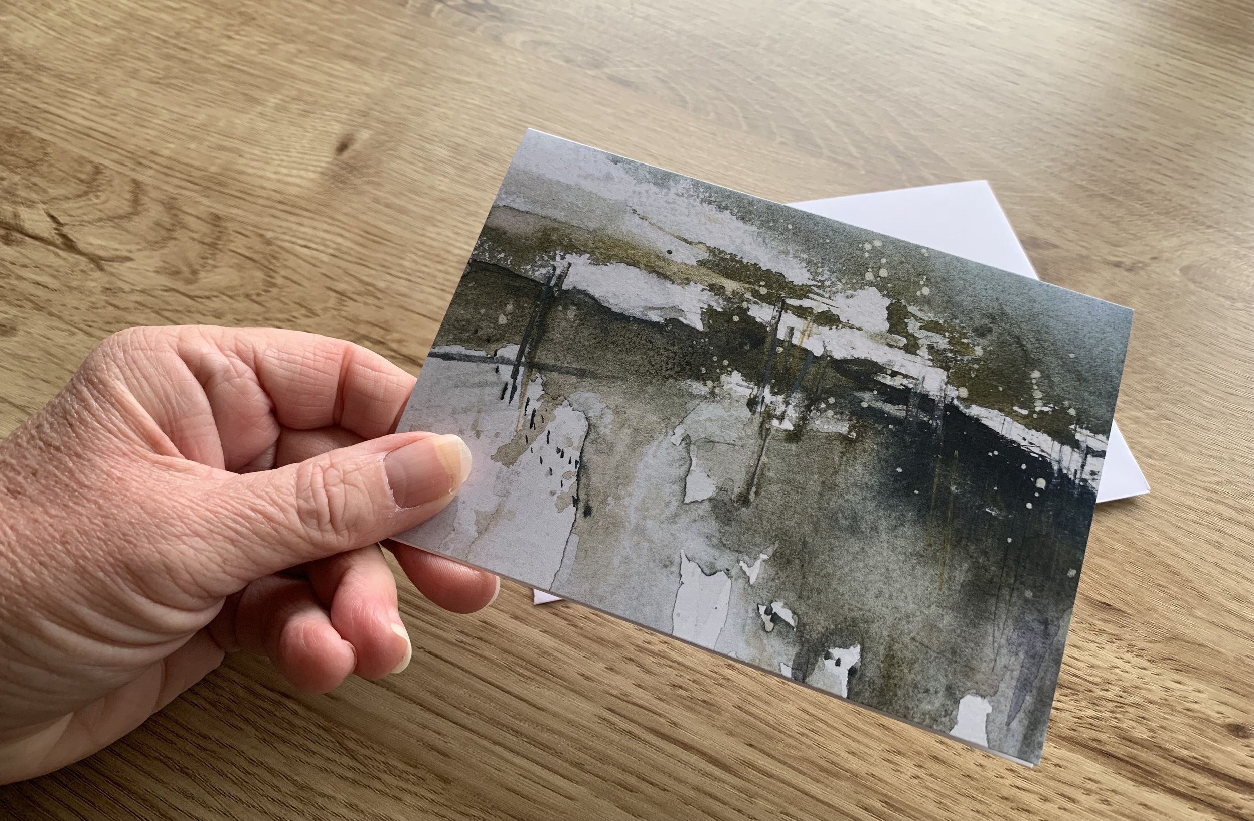 carolyn-j-roberts-holding-estuary-light-art-card.jpg
