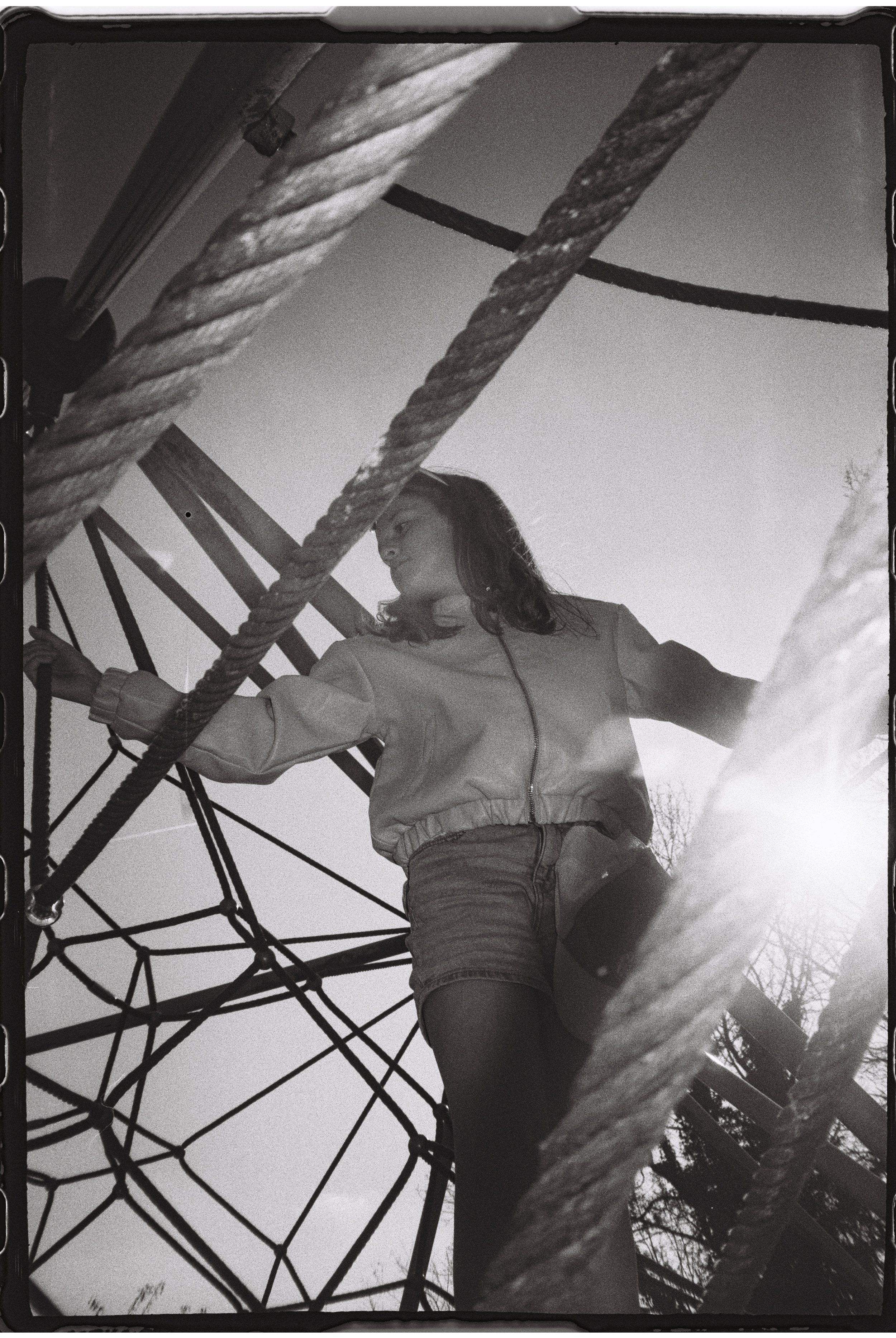 R1-01198-0008.JPG