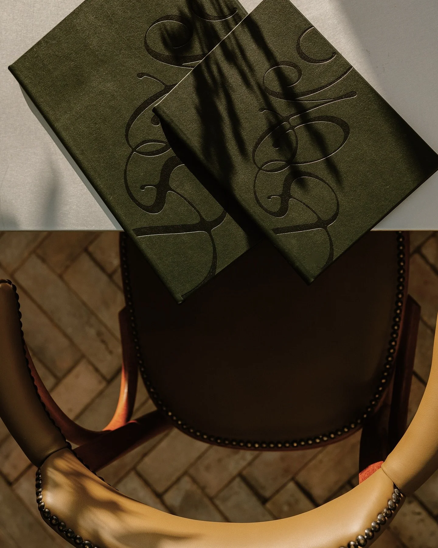 Between the wild North Sea and the sweeping moors sits Saltmoore. 

The name we coined for this hotel serves as a literal and evocative reflection of these two distinct yet harmoniously intertwined landscapes. The bespoke, expressive logo we created 